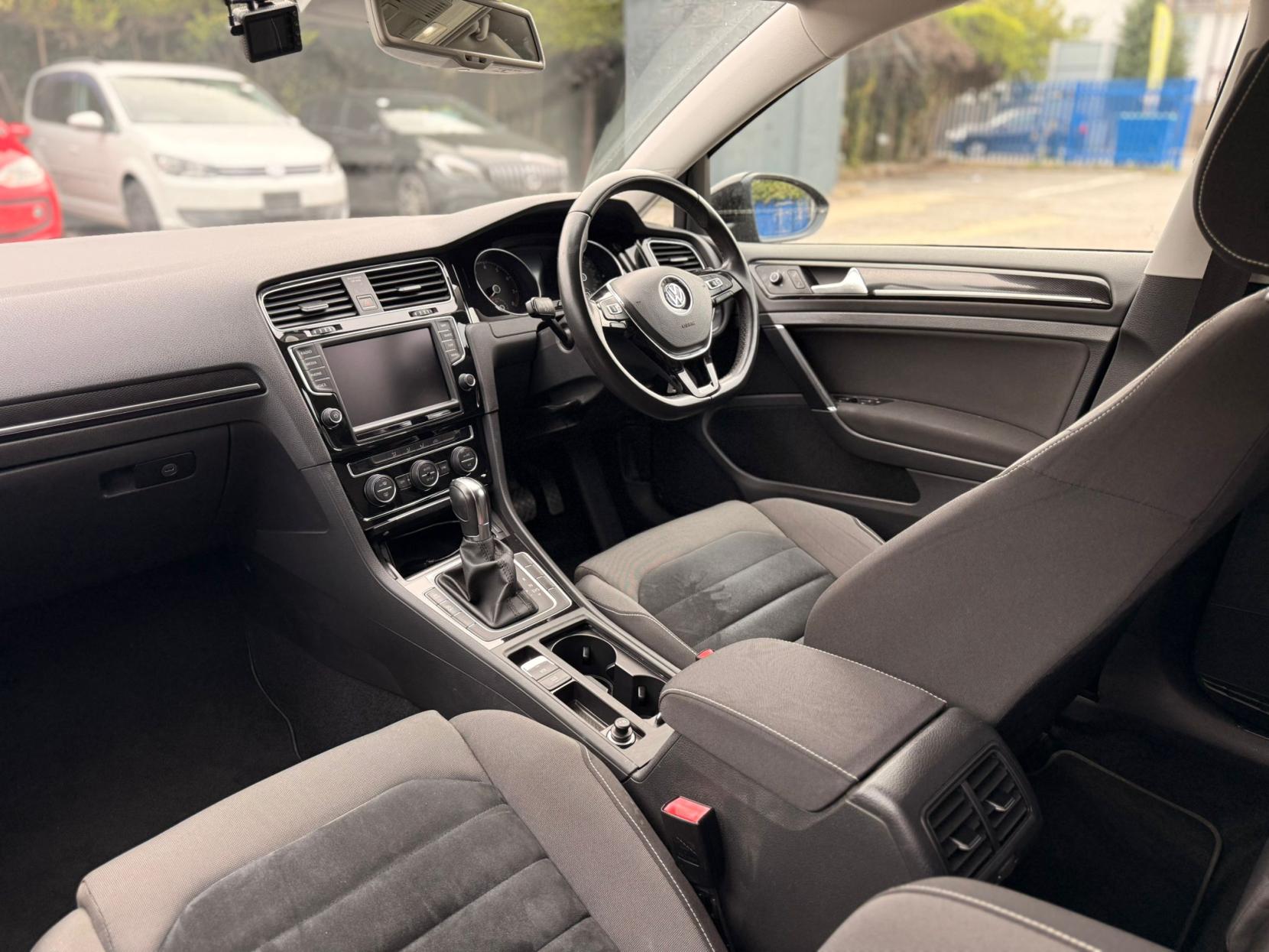 Volkswagen Golf 1.4 TSI BlueMotion Tech Match Hatchback 5dr Petrol DSG Euro 6 (s/s) (125 ps)