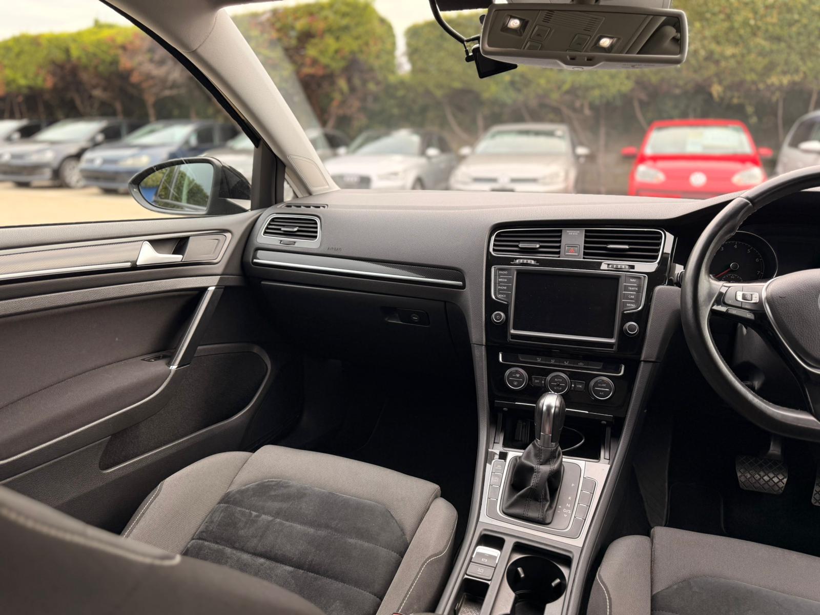 Volkswagen Golf 1.4 TSI BlueMotion Tech Match Hatchback 5dr Petrol DSG Euro 6 (s/s) (125 ps)