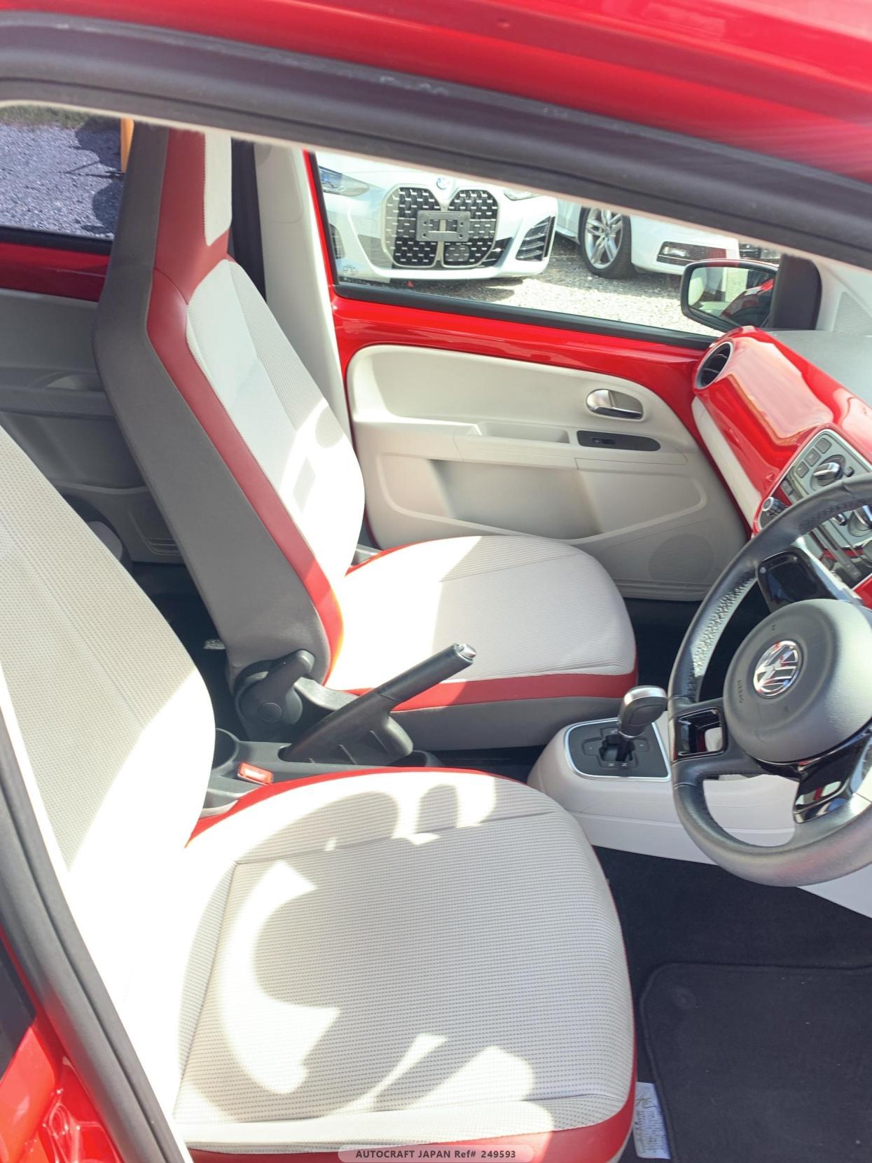 Volkswagen up! 1.0 High up! Hatchback 5dr Petrol ASG Euro 6 (75 ps)