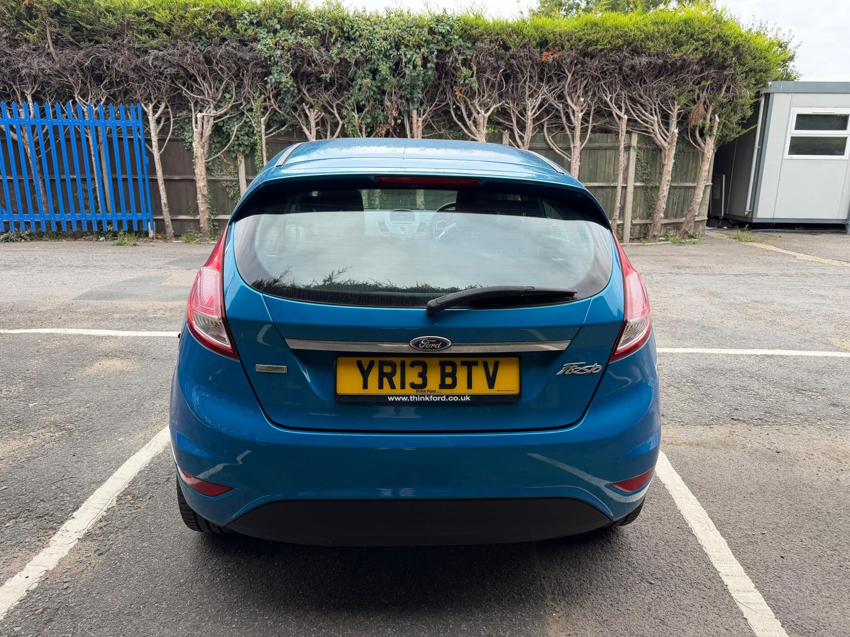 Ford Fiesta 1.0T EcoBoost Zetec Hatchback 5dr Petrol Manual Euro 5 (s/s) (100 ps)