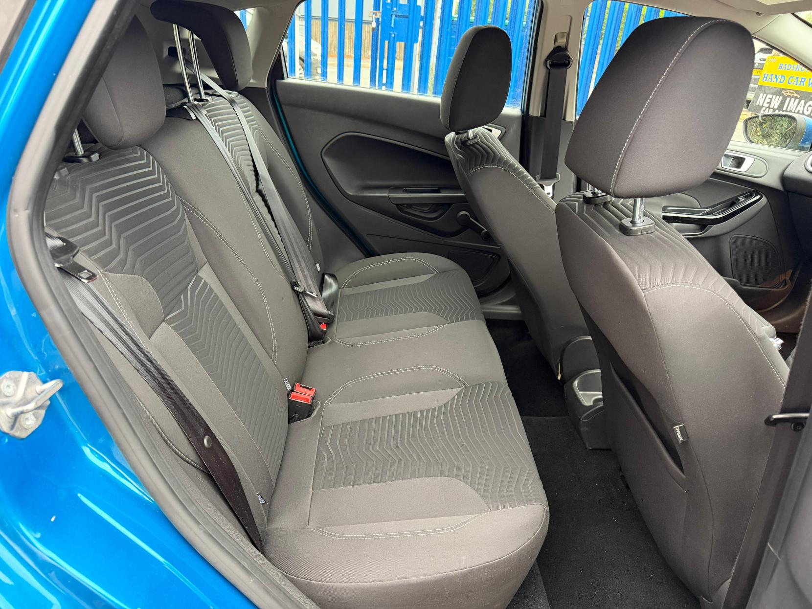 Ford Fiesta 1.0T EcoBoost Zetec Hatchback 5dr Petrol Manual Euro 5 (s/s) (100 ps)