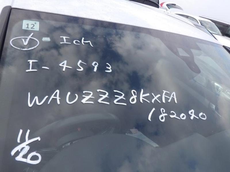 Audi A4 Avant 2.0 TFSI S line Estate 5dr Petrol Multitronic Euro 5 (s/s) (211 ps)