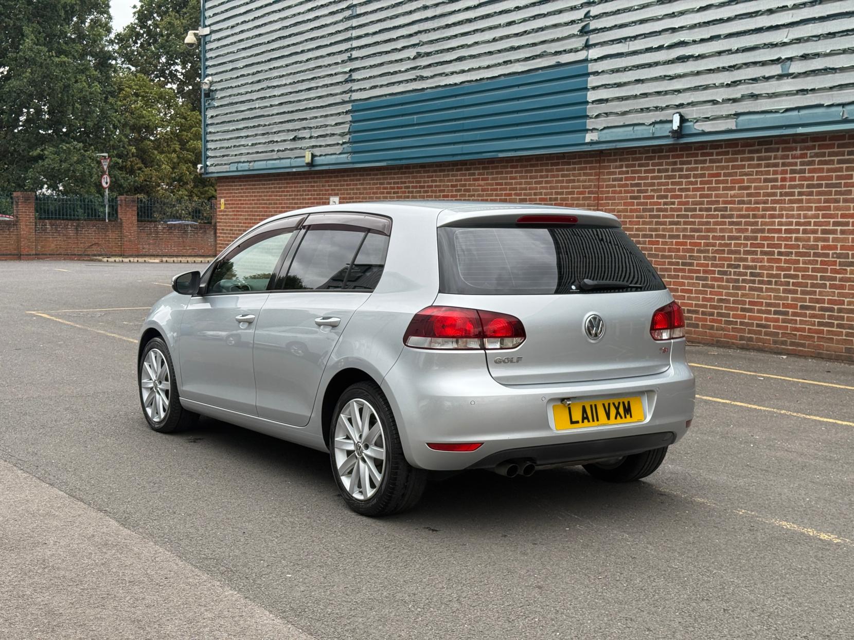 Volkswagen Golf 1.4 TSI Match Hatchback 5dr Petrol DSG Euro 5 (122 ps)