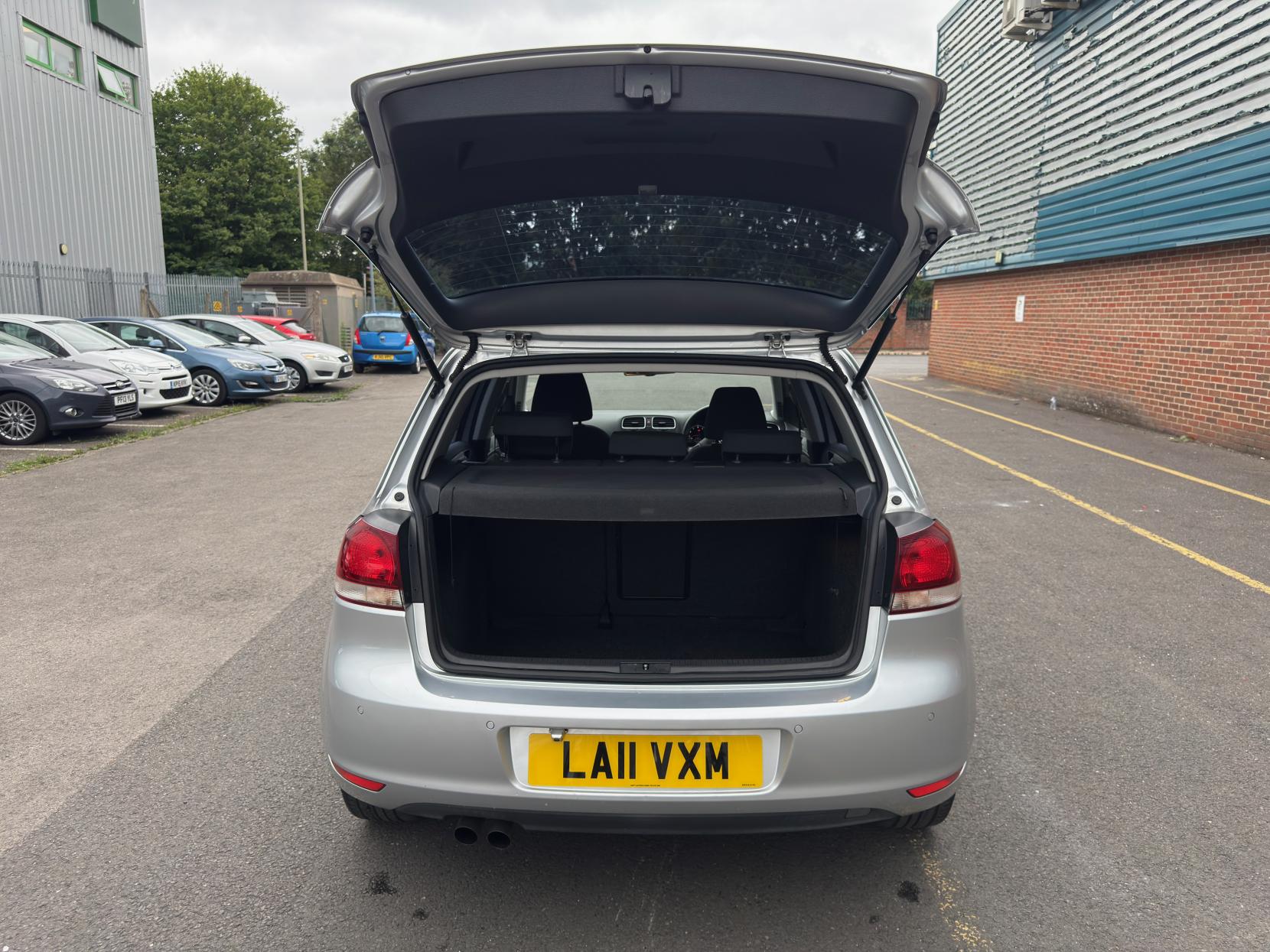 Volkswagen Golf 1.4 TSI Match Hatchback 5dr Petrol DSG Euro 5 (122 ps)