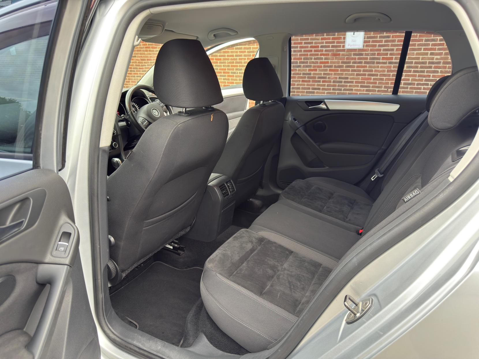 Volkswagen Golf 1.4 TSI Match Hatchback 5dr Petrol DSG Euro 5 (122 ps)