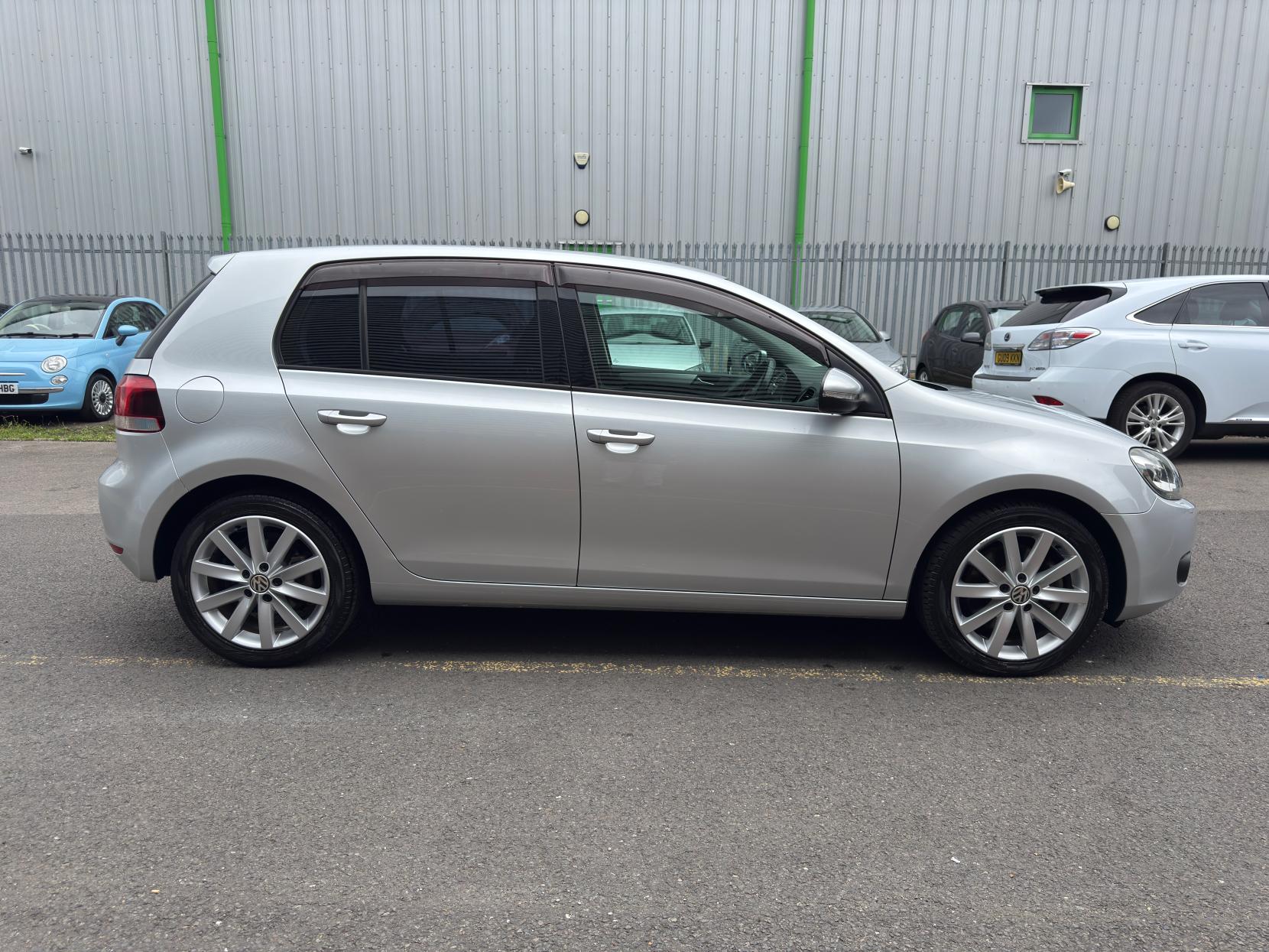 Volkswagen Golf 1.4 TSI Match Hatchback 5dr Petrol DSG Euro 5 (122 ps)