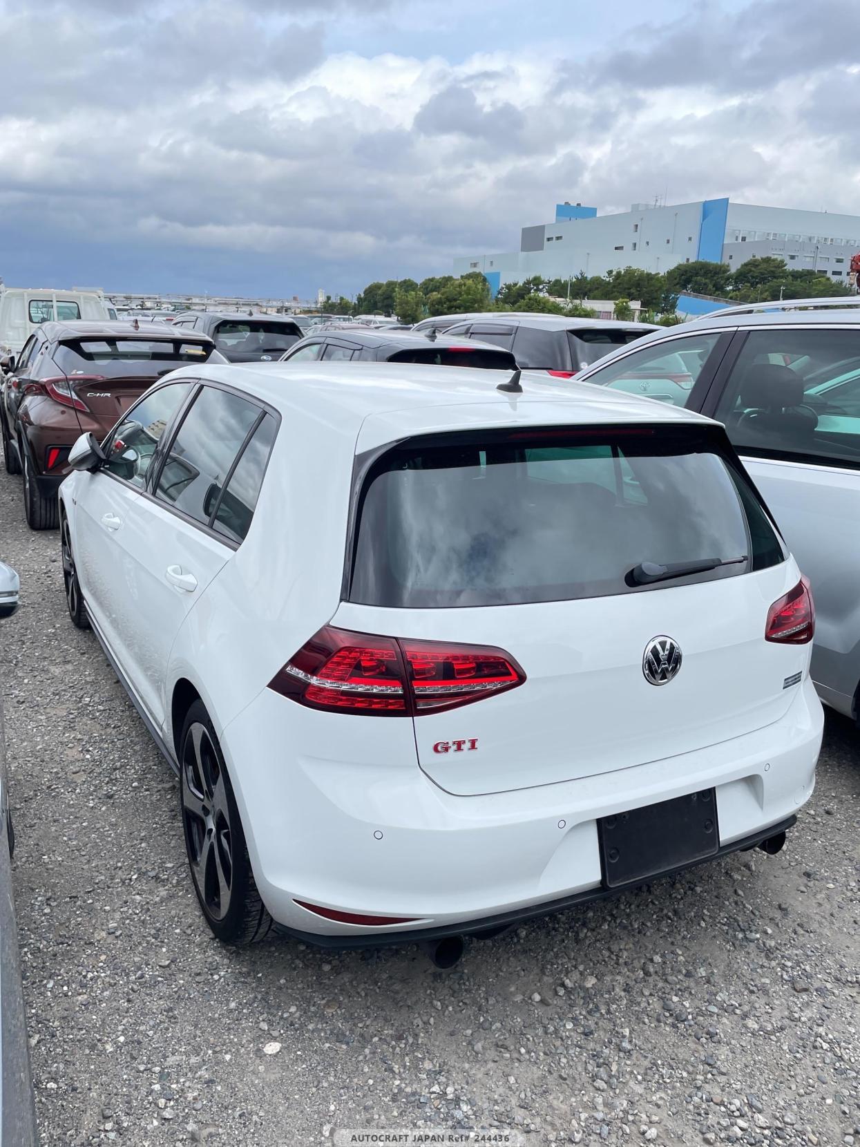 Volkswagen Golf 2.0 TSI BlueMotion Tech GTI Hatchback 5dr Petrol DSG Euro 6 (s/s) (220 ps)