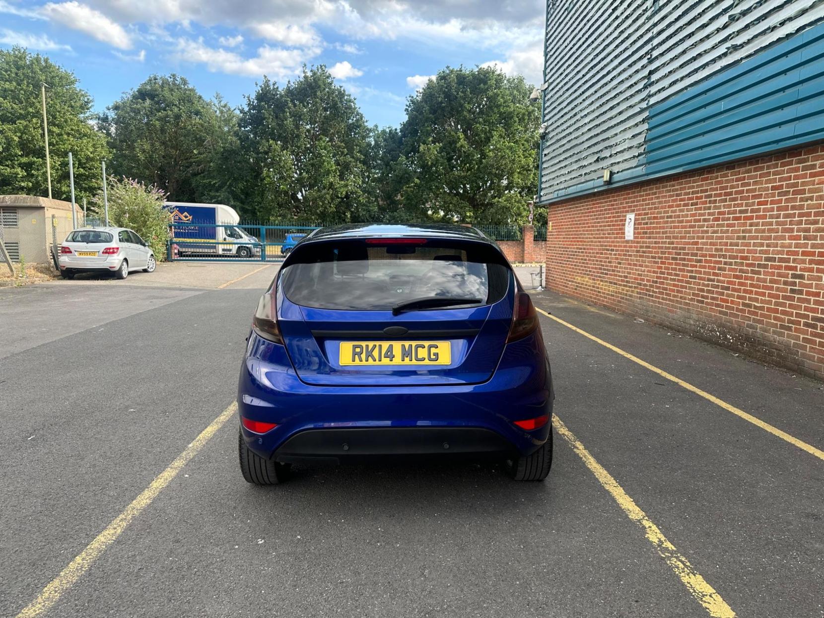 Ford Fiesta 1.0T EcoBoost Titanium Euro 5 (s/s) 3dr