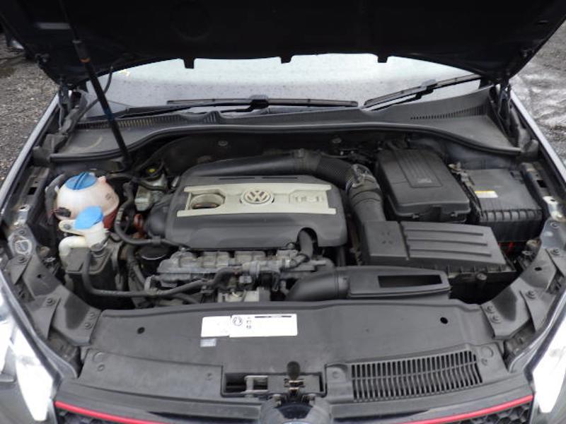 Volkswagen Golf 2.0 TSI GTI Hatchback 5dr Petrol DSG Euro 5 (210 ps)