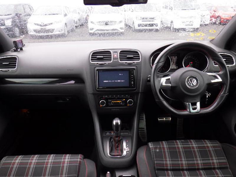 Volkswagen Golf 2.0 TSI GTI Hatchback 5dr Petrol DSG Euro 5 (210 ps)