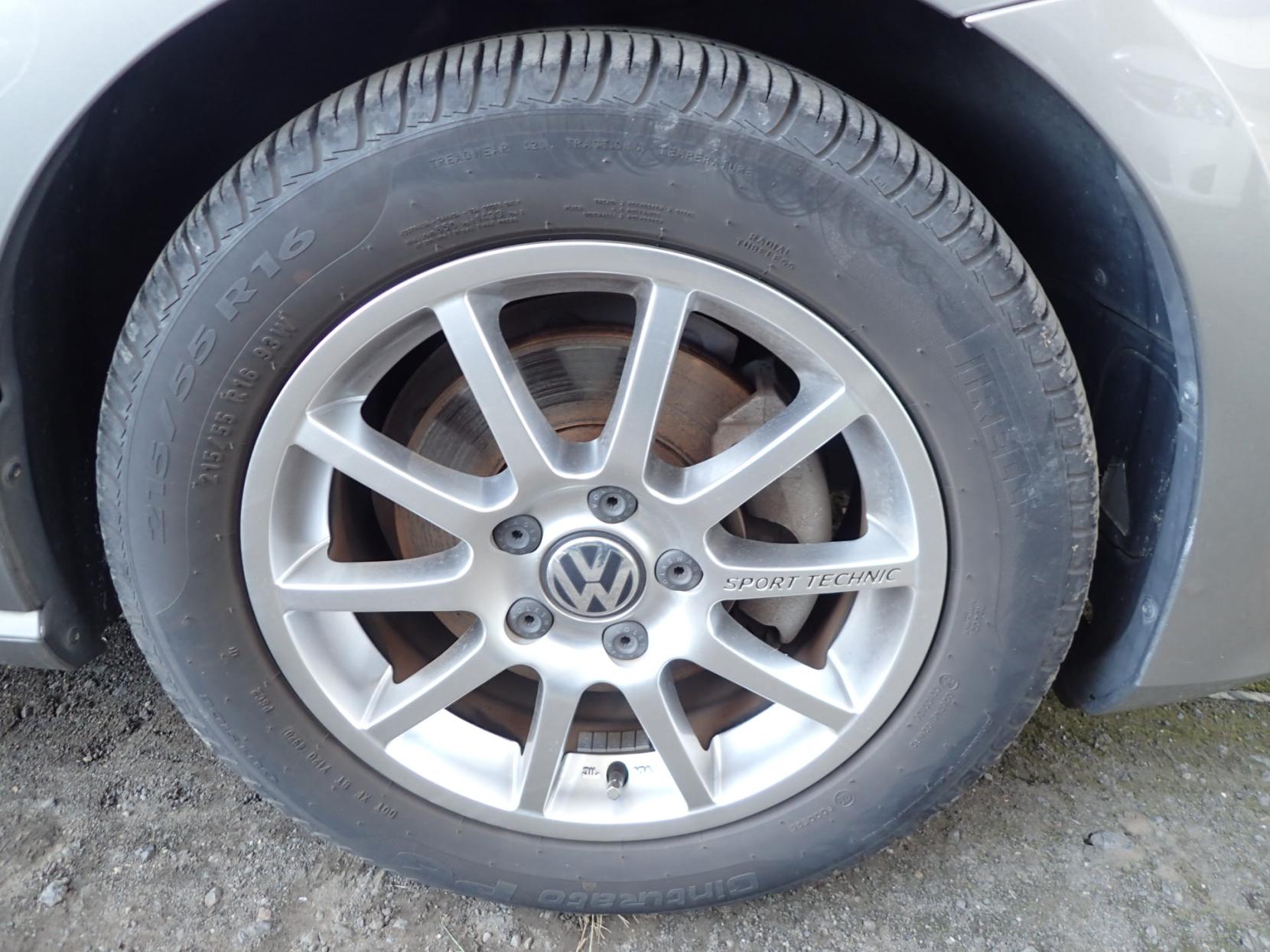 Volkswagen Golf 1.4 TSI BlueMotion Tech Match Hatchback 5dr Petrol DSG Euro 6 (s/s) (125 ps)