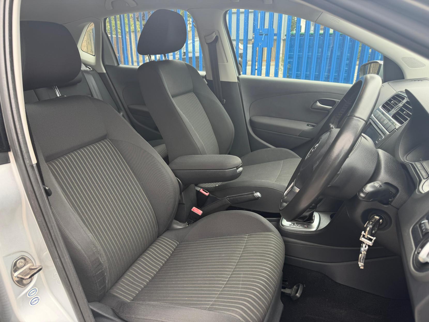 Volkswagen Polo 1.2 TSI BlueMotion Tech Match DSG Euro 6 (s/s) 5dr
