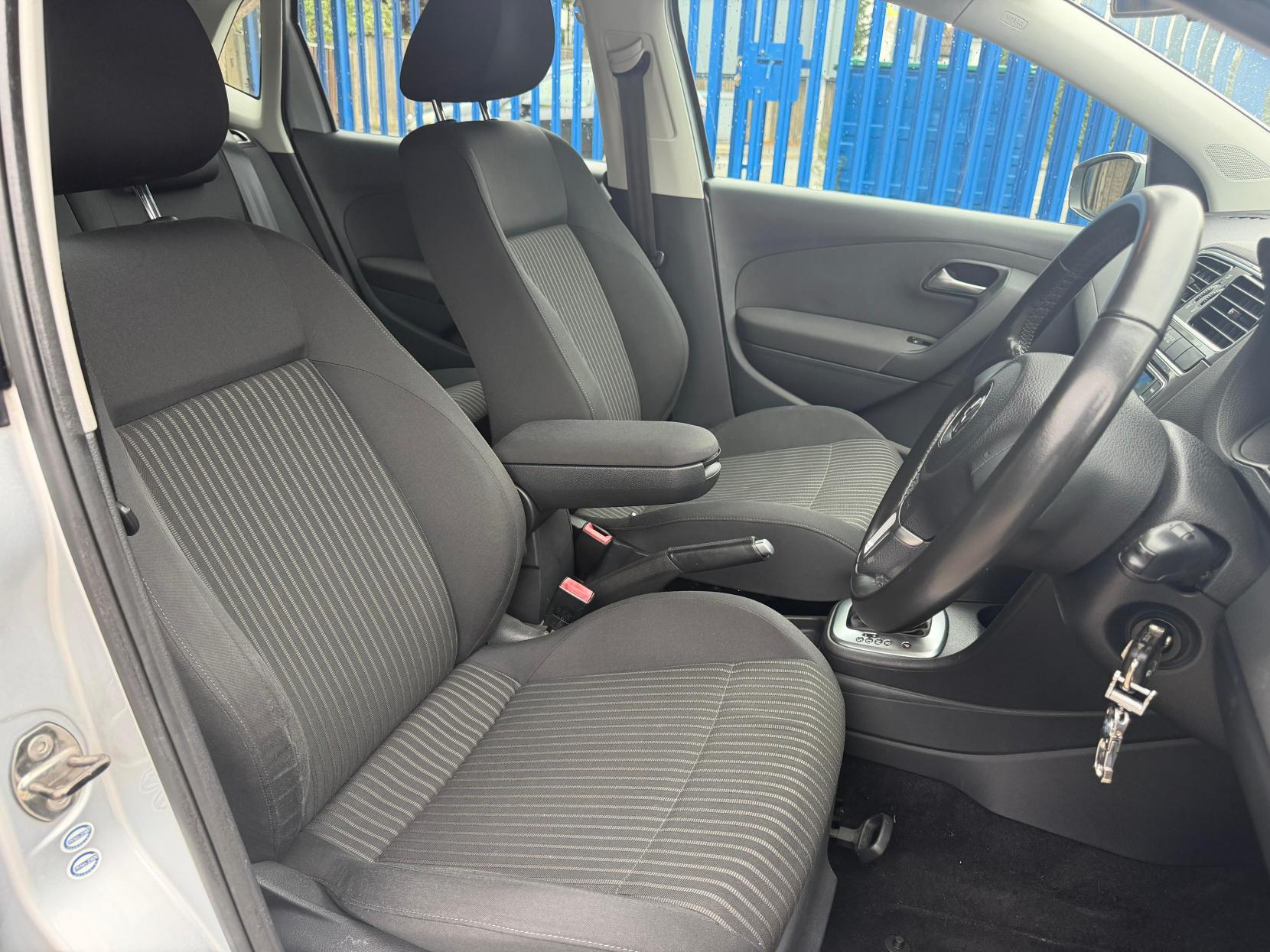 Volkswagen Polo 1.2 TSI BlueMotion Tech Match DSG Euro 6 (s/s) 5dr