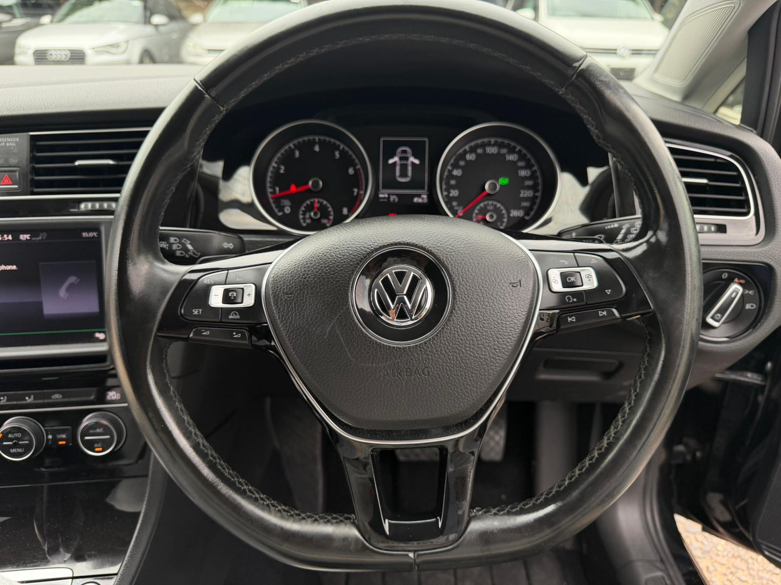 Volkswagen Golf 1.4 TSI BlueMotion Tech Match Hatchback 5dr Petrol DSG Euro 6 (s/s) (125 ps)