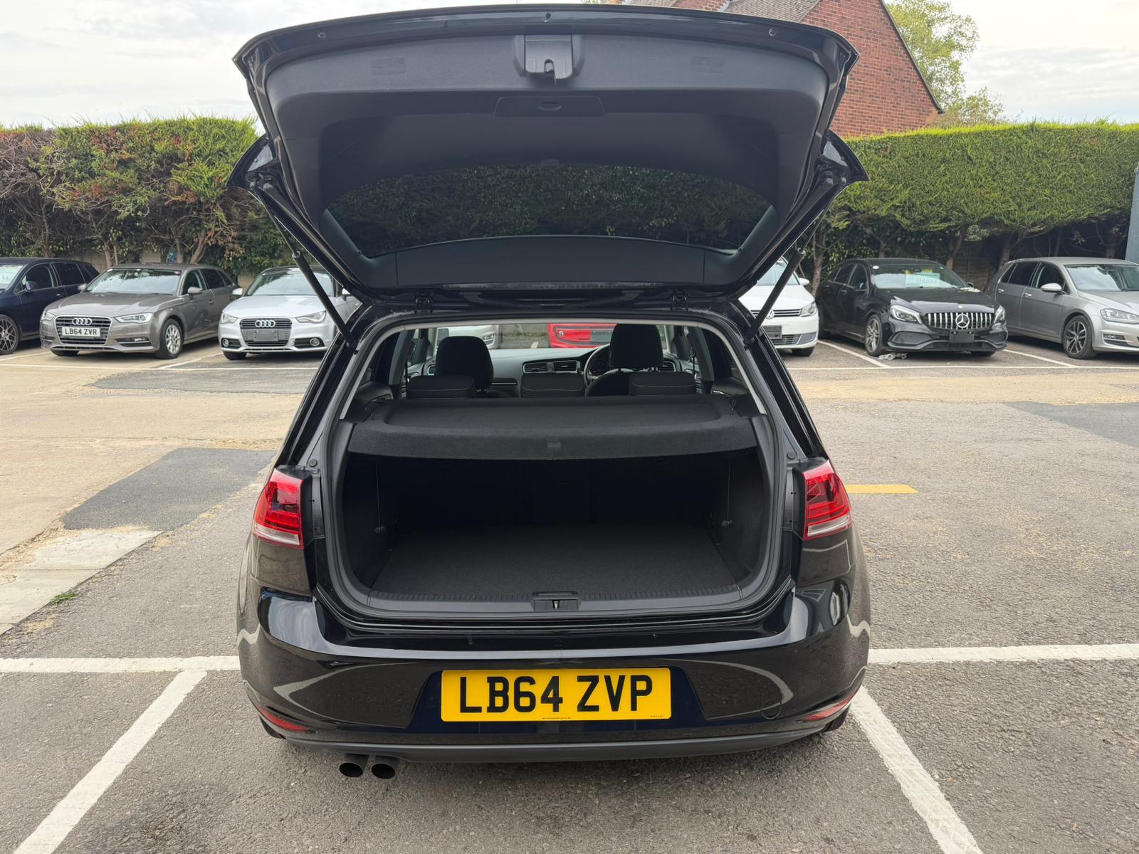 Volkswagen Golf 1.4 TSI BlueMotion Tech Match Hatchback 5dr Petrol DSG Euro 6 (s/s) (125 ps)