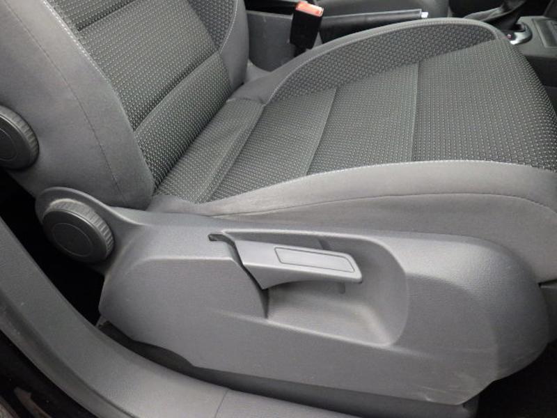 Volkswagen Touran 1.4 TSI SE MPV 5dr Petrol DSG Euro 5 (140 ps)