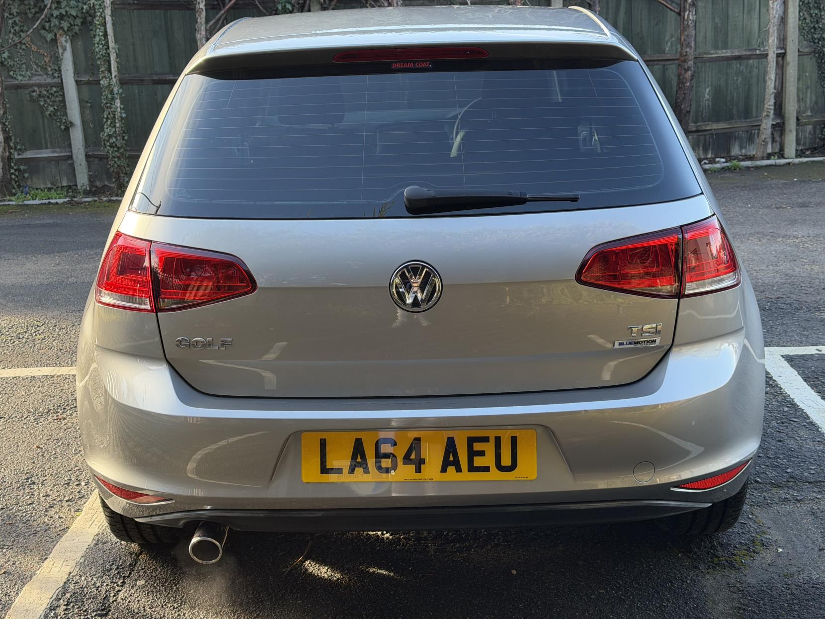 Volkswagen Golf 1.2 TSI BlueMotion Tech S Hatchback 5dr Petrol DSG Euro 5 (s/s) (105 ps)