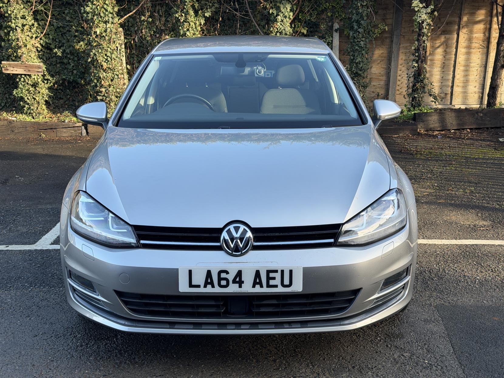 Volkswagen Golf 1.2 TSI BlueMotion Tech S Hatchback 5dr Petrol DSG Euro 5 (s/s) (105 ps)