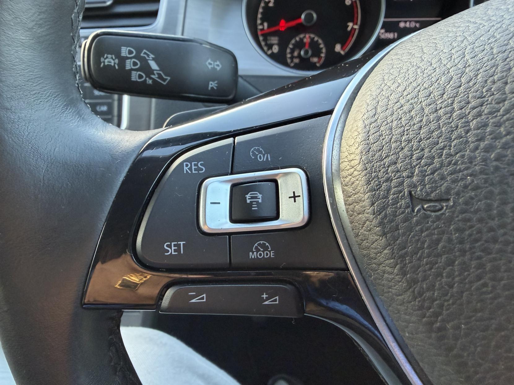 Volkswagen Golf 1.2 TSI BlueMotion Tech S Hatchback 5dr Petrol DSG Euro 5 (s/s) (105 ps)