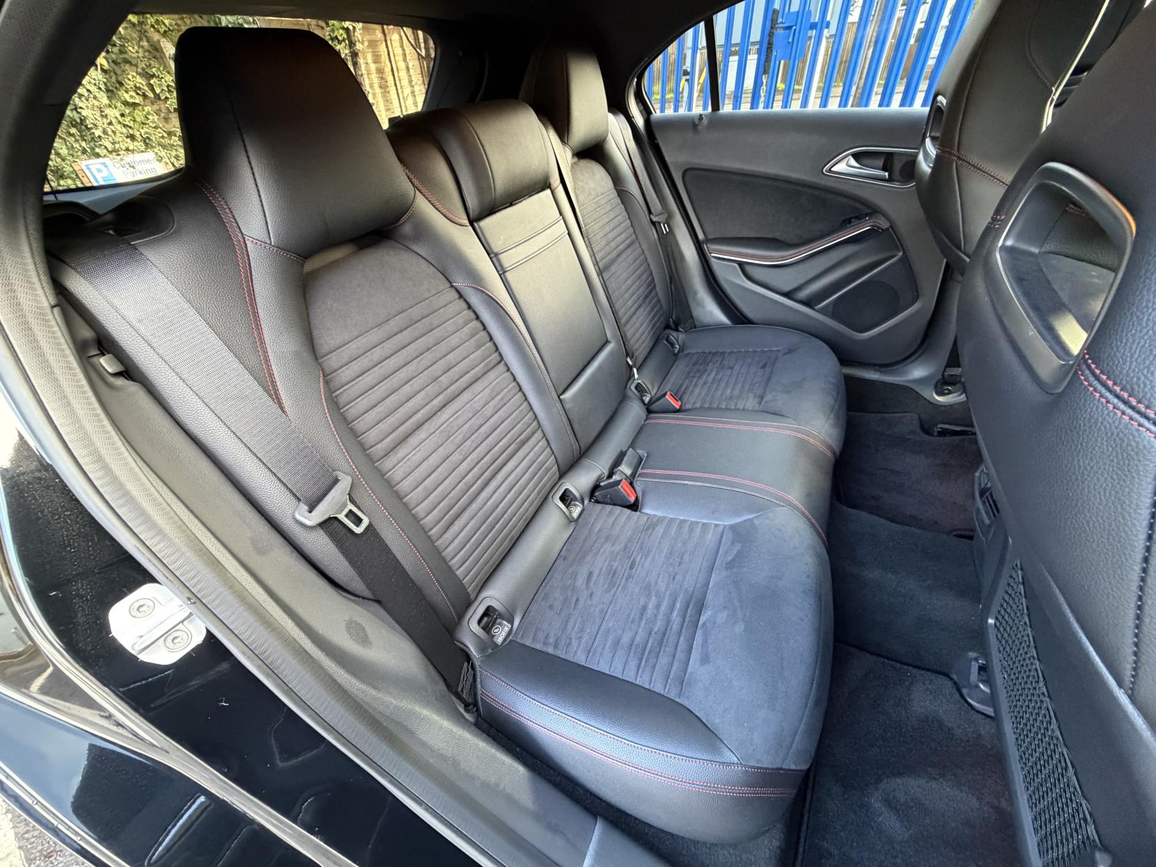 Mercedes-Benz A Class 1.6 A180 AMG Line (Premium) Hatchback 5dr Petrol 7G-DCT Euro 6 (s/s) (122 ps)