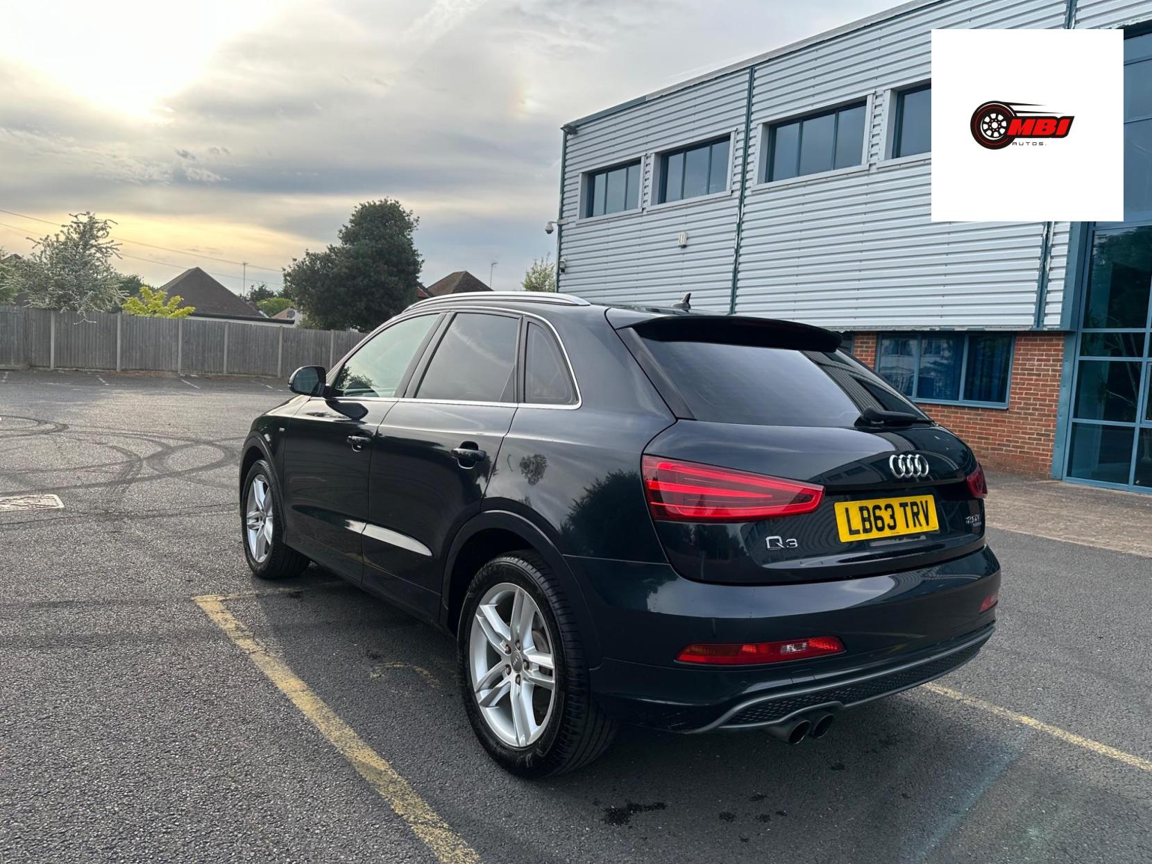 Audi Q3 S line