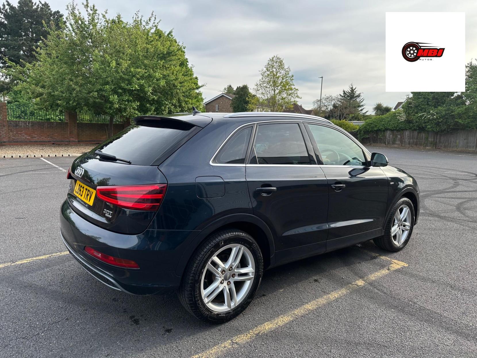 Audi Q3 S line