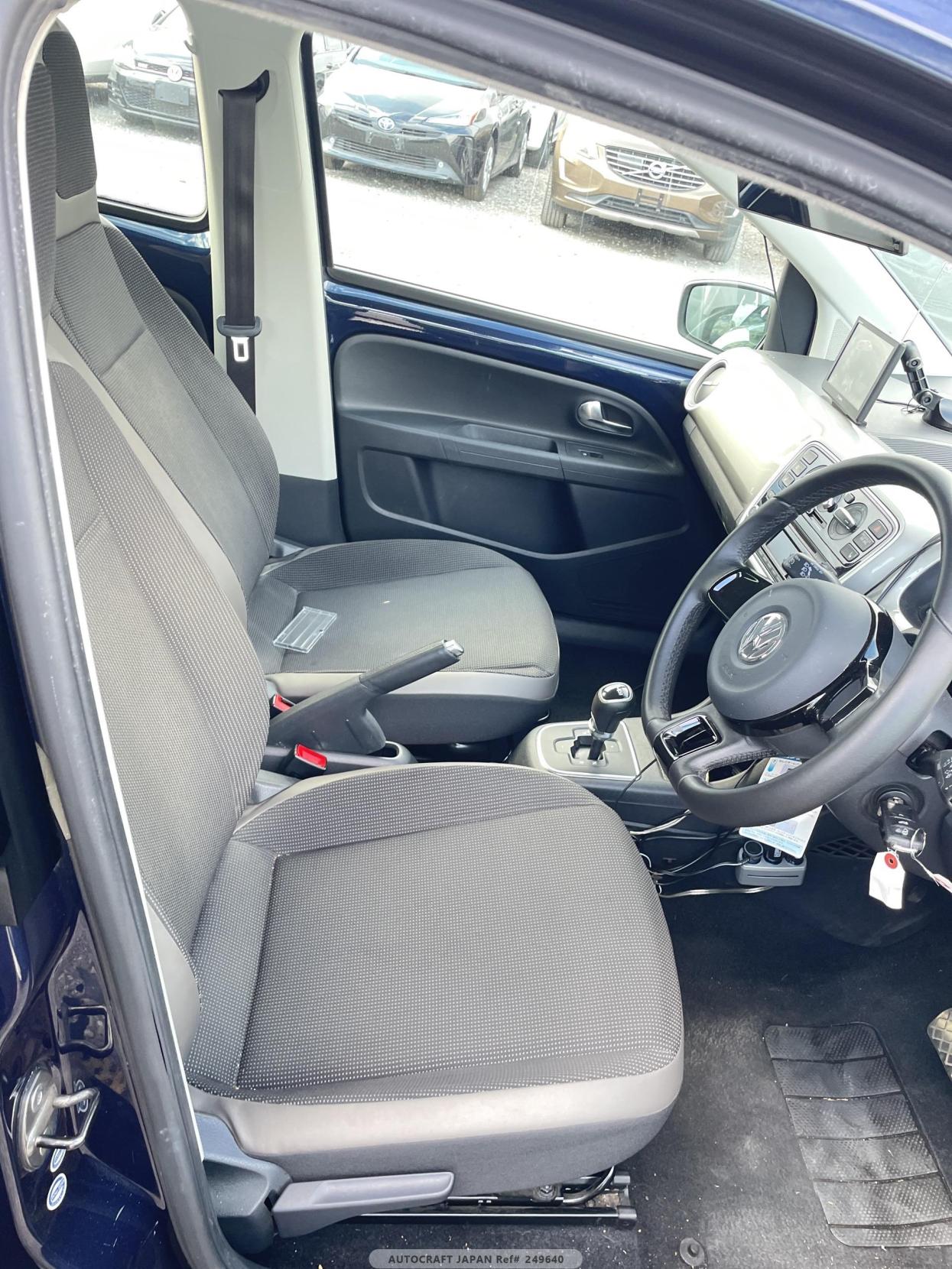 Volkswagen up! 1.0 High up! Hatchback 5dr Petrol ASG Euro 6 (75 ps)