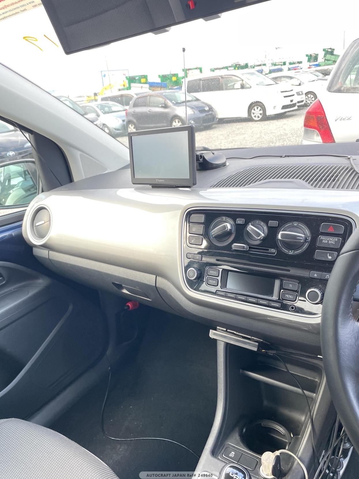 Volkswagen up! 1.0 High up! Hatchback 5dr Petrol ASG Euro 6 (75 ps)