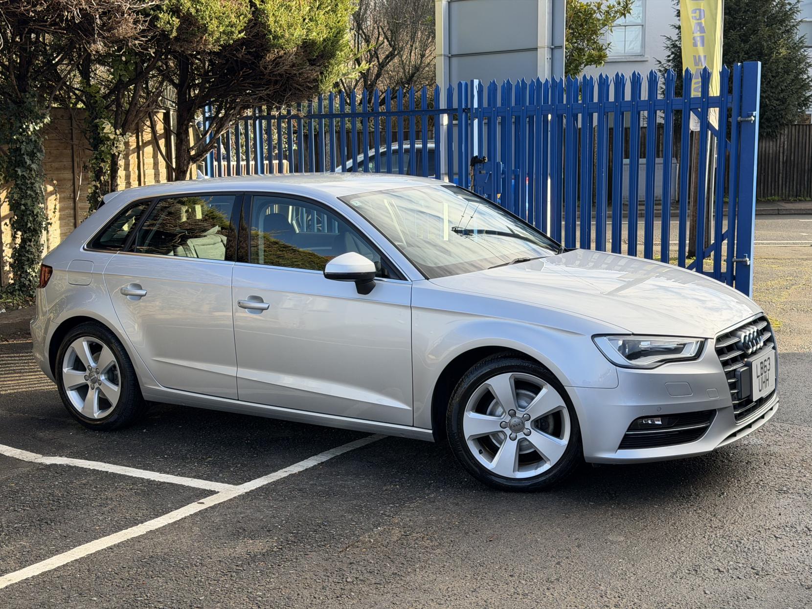 Audi A3 1.4 TFSI CoD Sport Sportback 5dr Petrol S Tronic Euro 6 (s/s) (Nav) (150 ps)