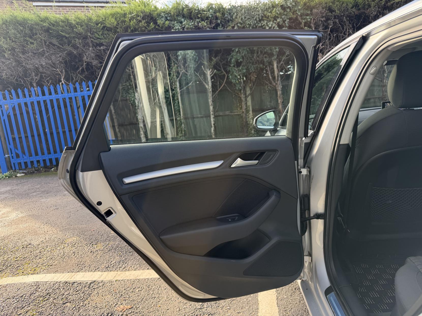 Audi A3 1.4 TFSI CoD Sport Sportback 5dr Petrol S Tronic Euro 6 (s/s) (Nav) (150 ps)