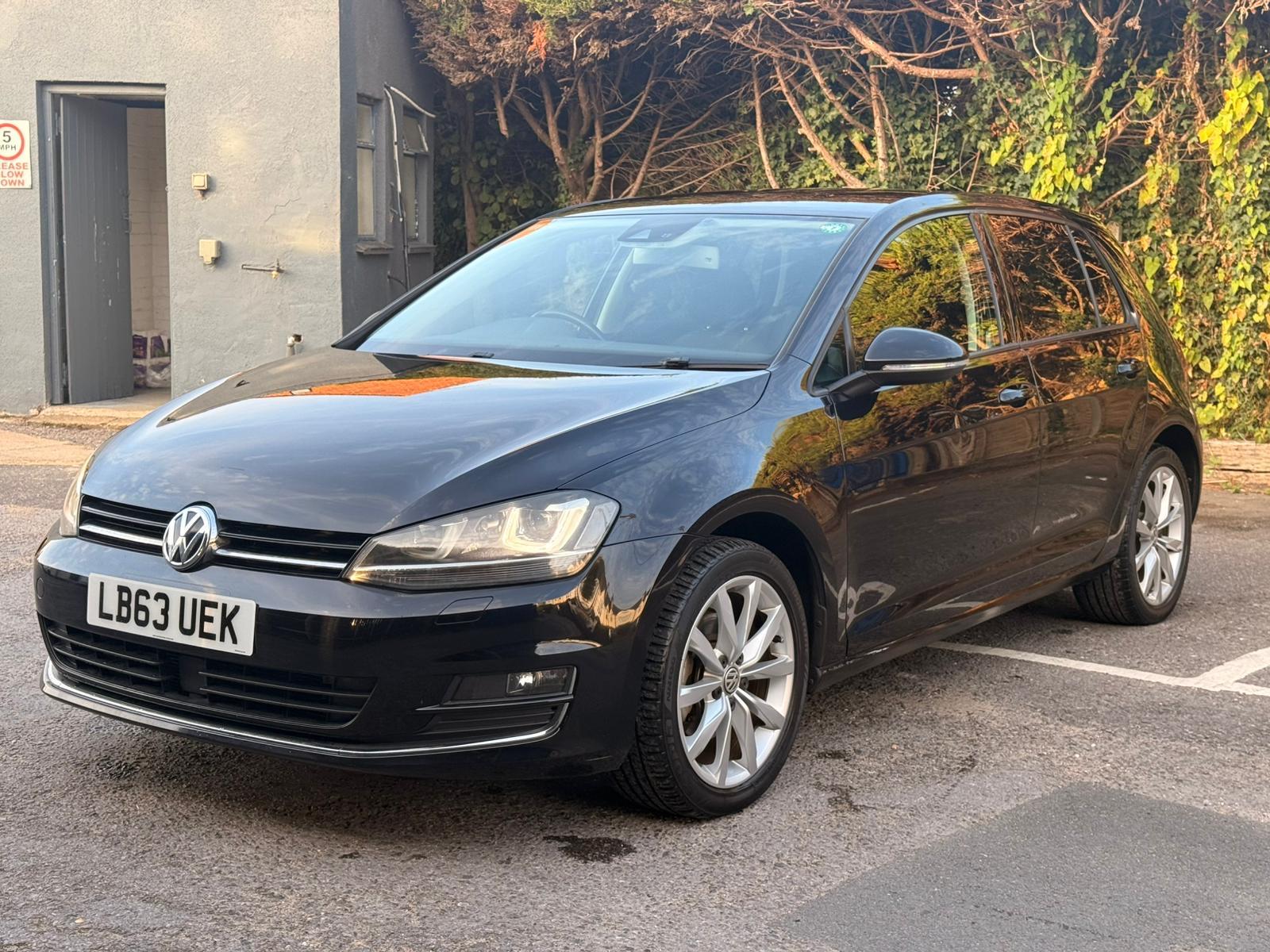 Volkswagen Golf 1.4 TSI BlueMotion Tech Match Edition Hatchback 5dr Petrol DSG Euro 6 (s/s) (125 ps)