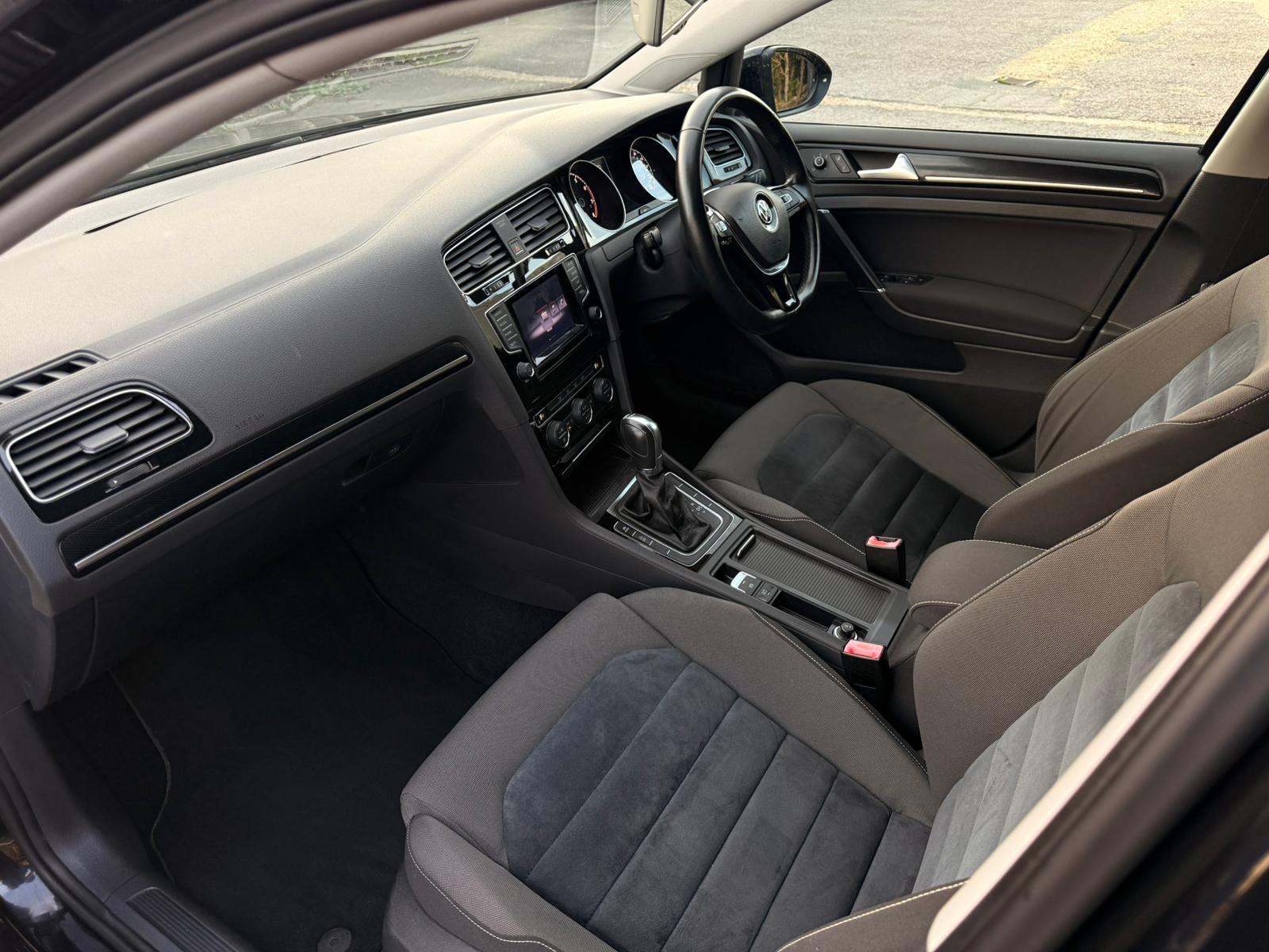Volkswagen Golf 1.4 TSI BlueMotion Tech Match Edition Hatchback 5dr Petrol DSG Euro 6 (s/s) (125 ps)