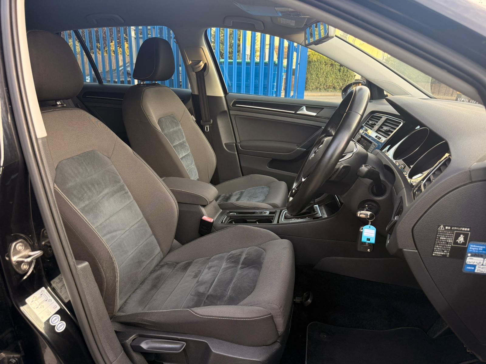 Volkswagen Golf 1.4 TSI BlueMotion Tech Match Edition Hatchback 5dr Petrol DSG Euro 6 (s/s) (125 ps)
