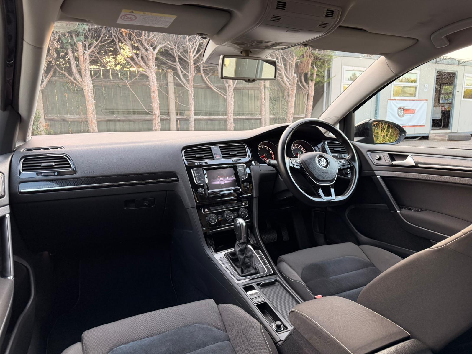 Volkswagen Golf 1.4 TSI BlueMotion Tech Match Edition Hatchback 5dr Petrol DSG Euro 6 (s/s) (125 ps)