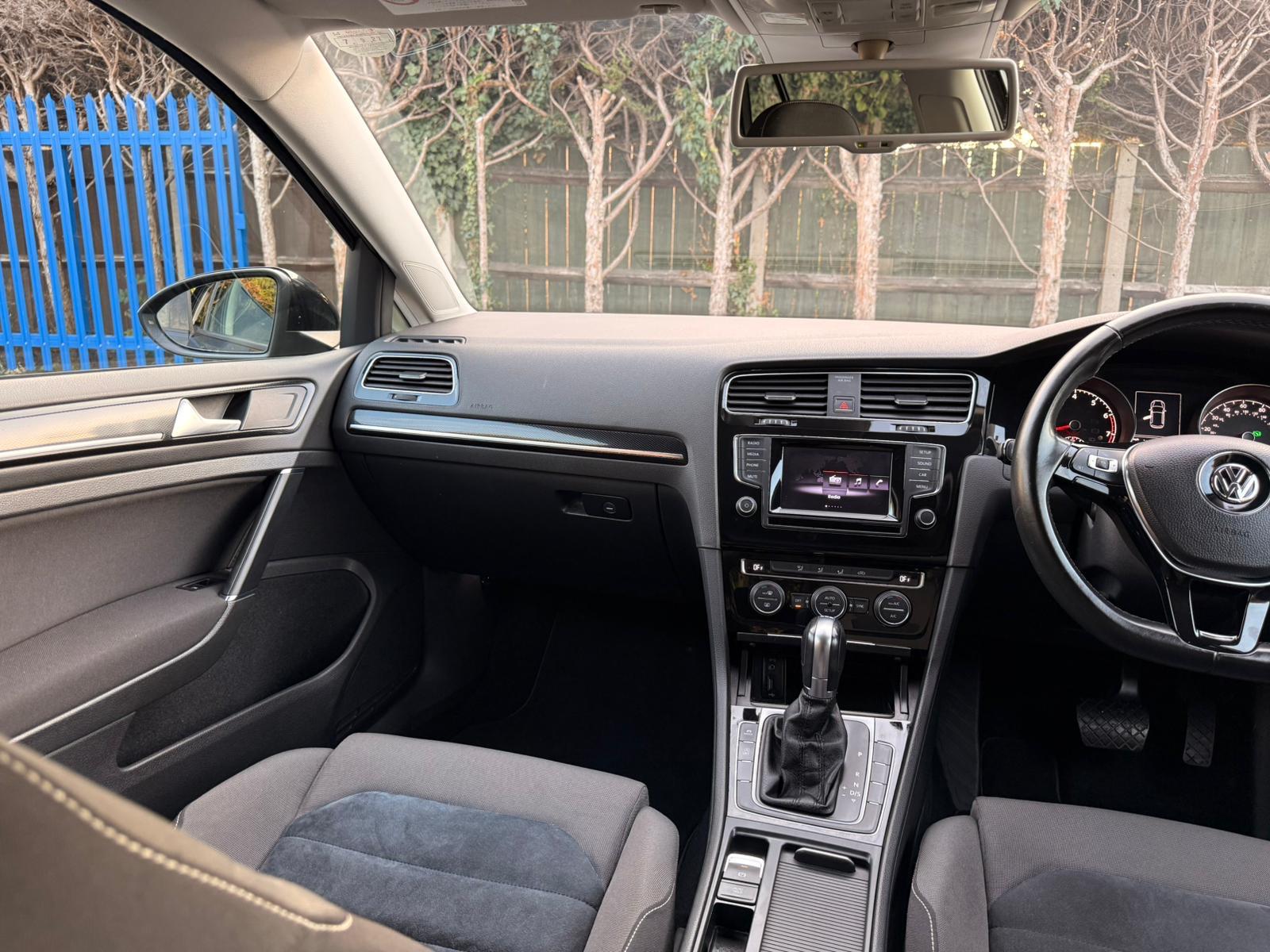 Volkswagen Golf 1.4 TSI BlueMotion Tech Match Edition Hatchback 5dr Petrol DSG Euro 6 (s/s) (125 ps)