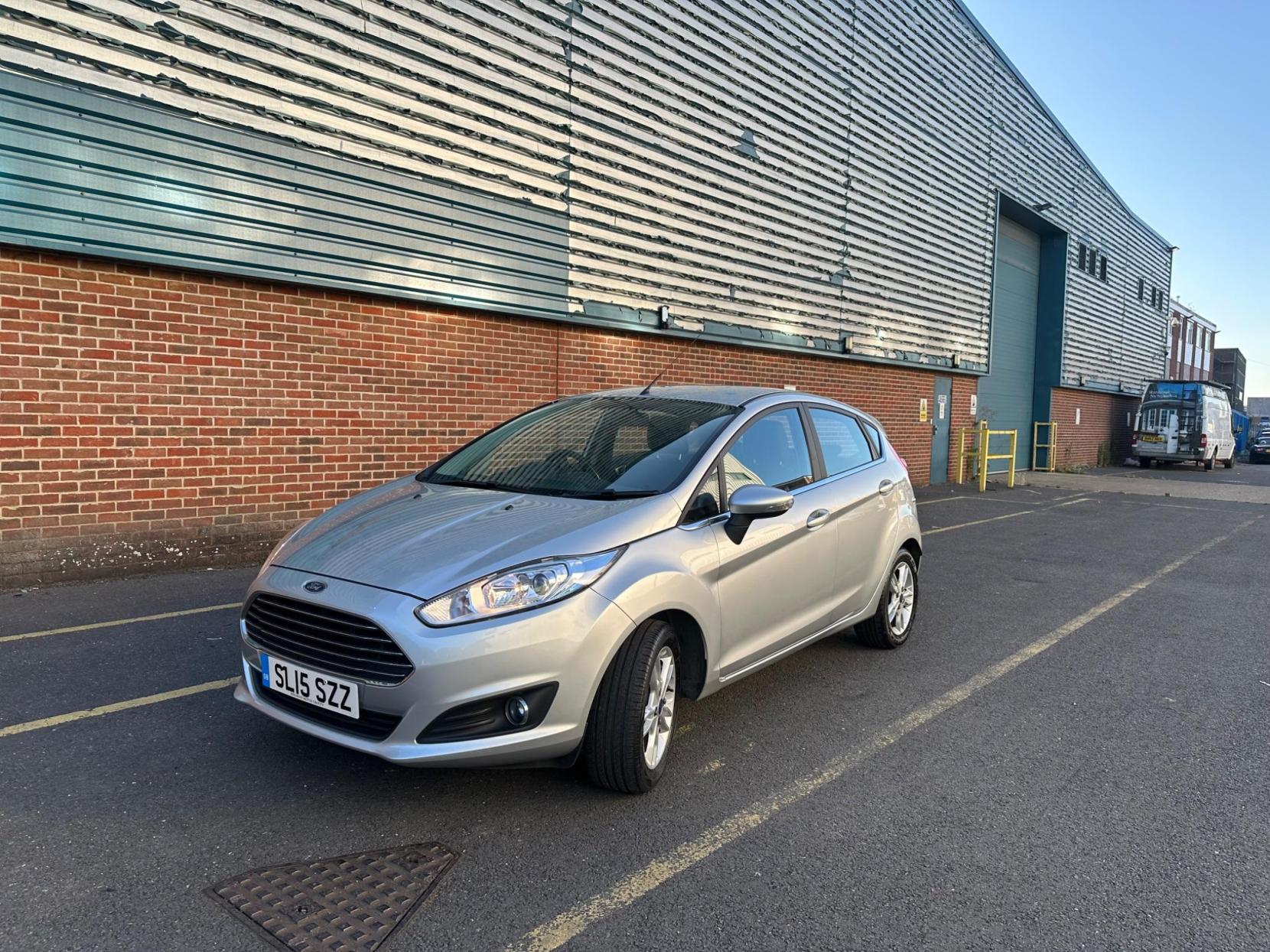 Ford Fiesta 1.0T EcoBoost Zetec Euro 6 (s/s) 5dr