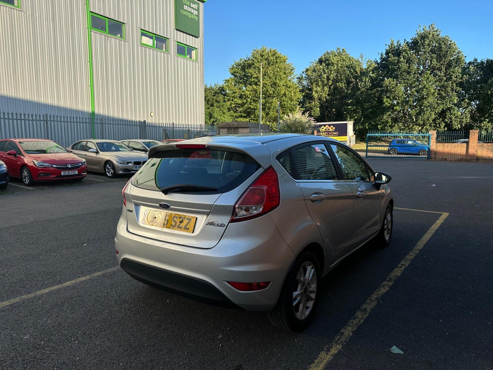 Ford Fiesta 1.0T EcoBoost Zetec Euro 6 (s/s) 5dr