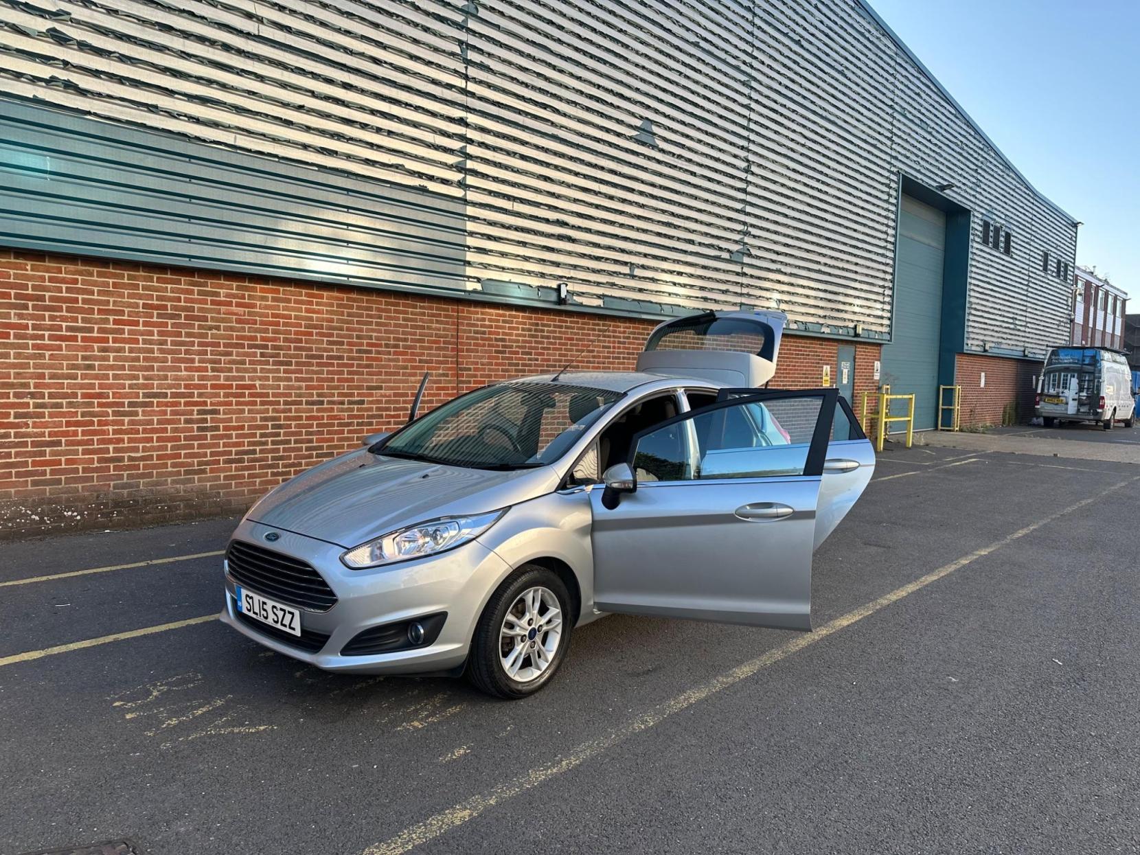 Ford Fiesta 1.0T EcoBoost Zetec Euro 6 (s/s) 5dr