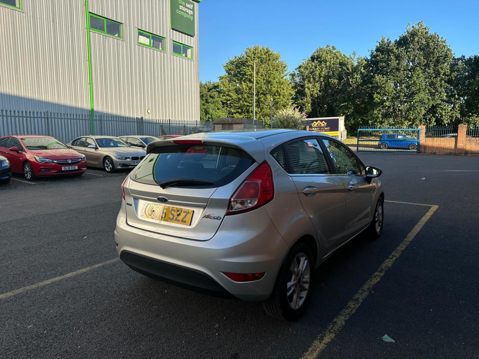 Ford Fiesta 1.0T EcoBoost Zetec Euro 6 (s/s) 5dr