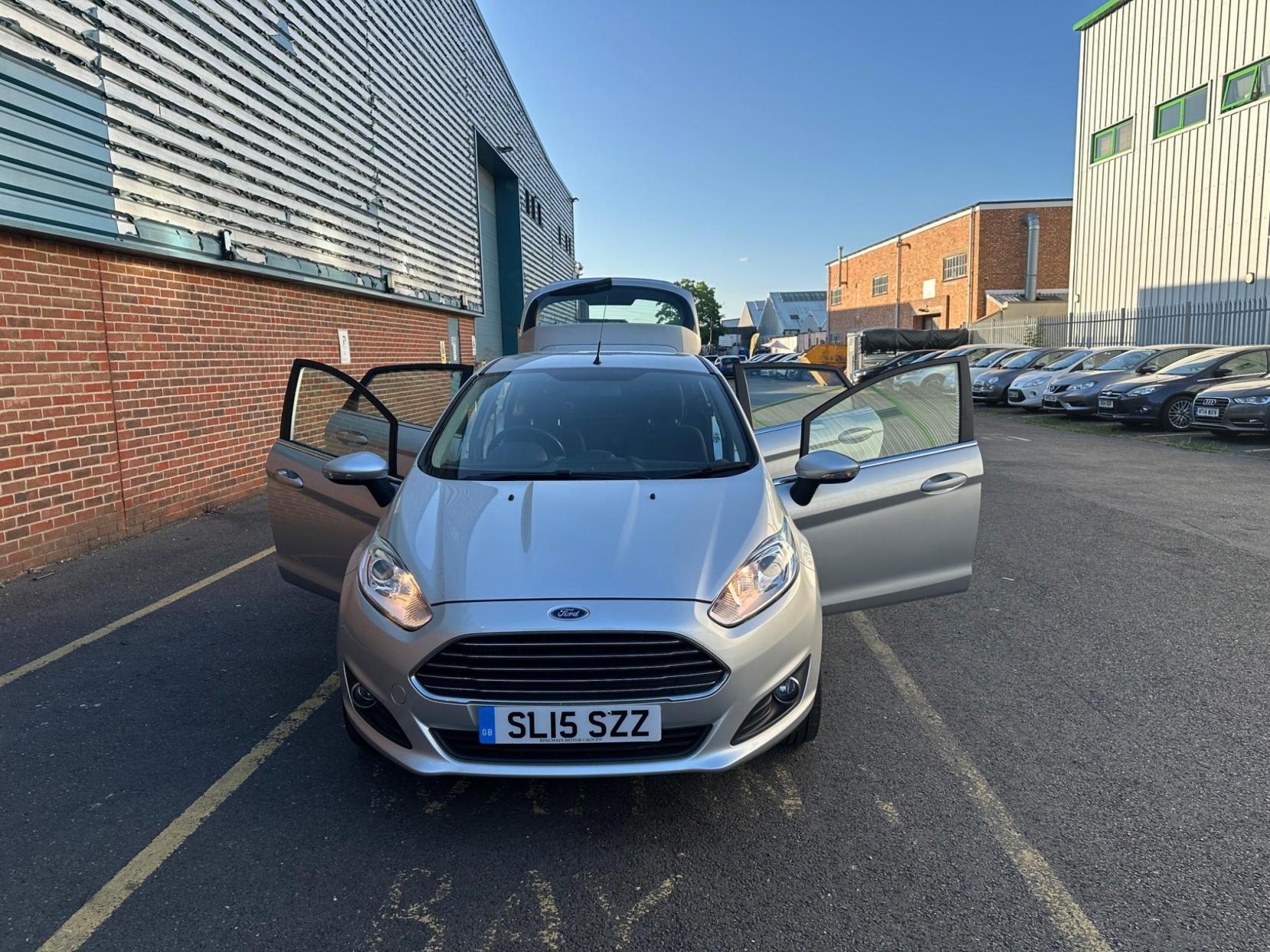 Ford Fiesta 1.0T EcoBoost Zetec Euro 6 (s/s) 5dr