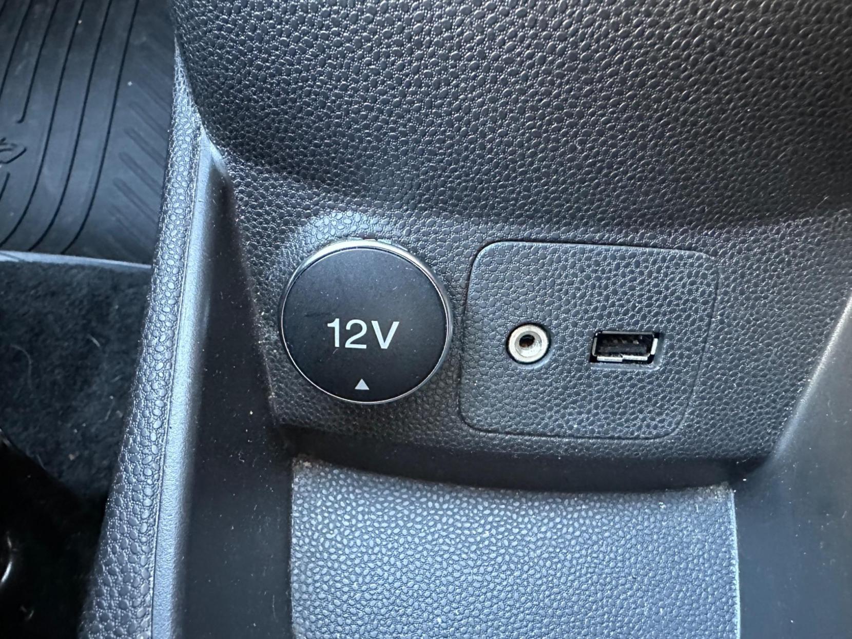 Ford Fiesta 1.0T EcoBoost Zetec Euro 6 (s/s) 5dr