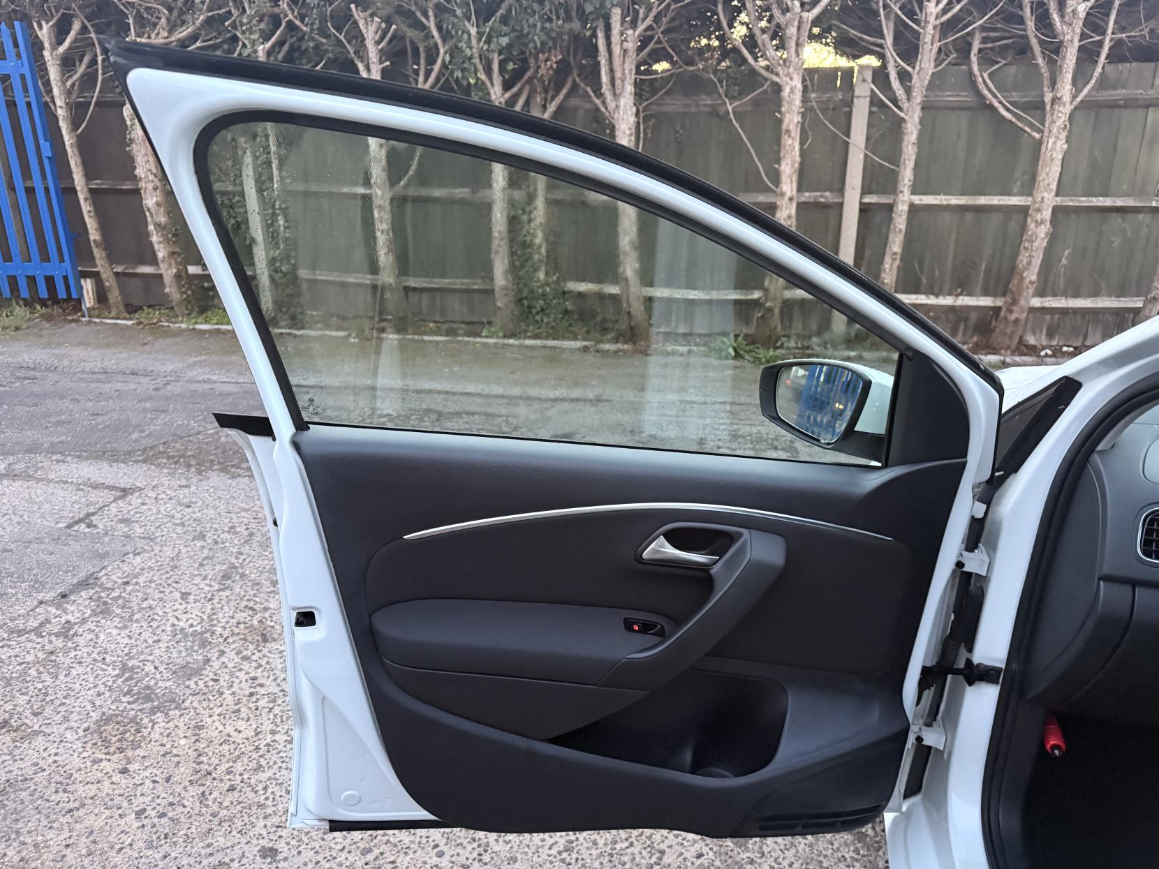 Volkswagen Polo 1.2 TSI BlueMotion Tech Match Hatchback 5dr Petrol DSG Euro 6 (s/s) (90 ps)