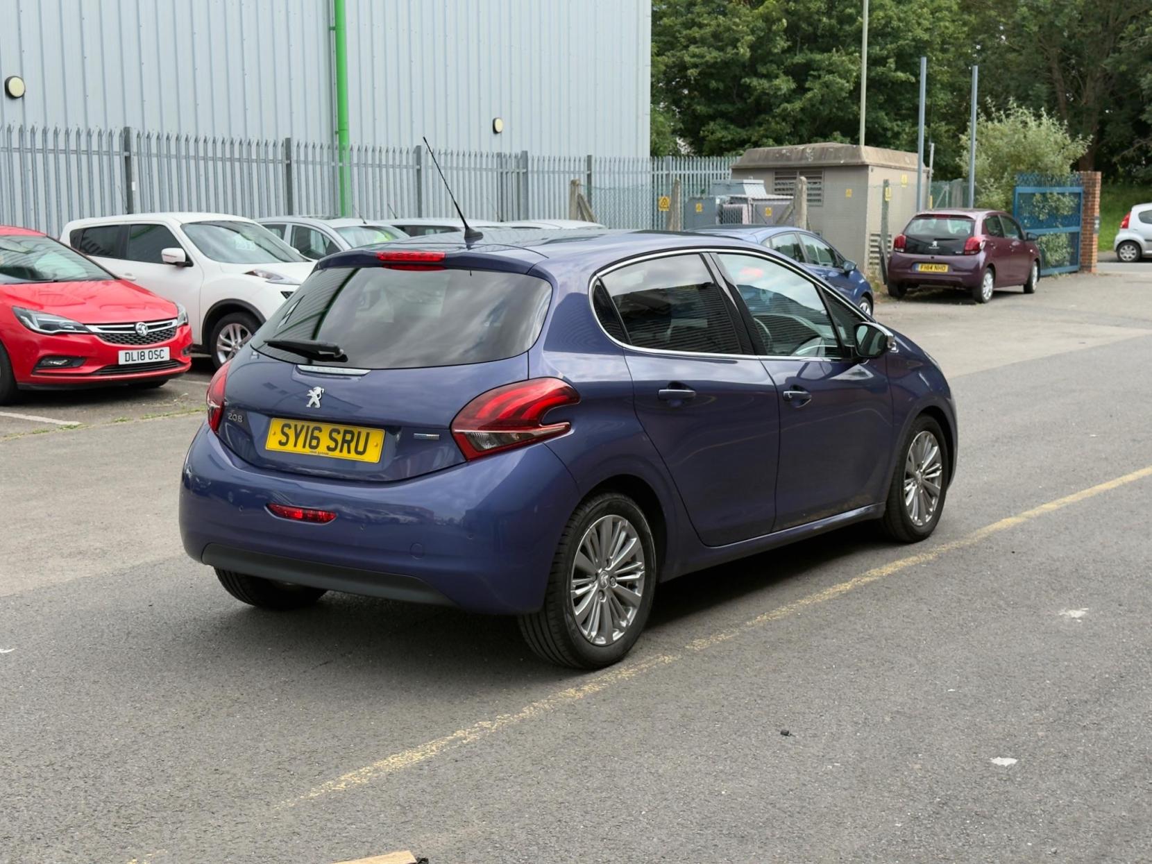 Peugeot 208 1.2 PureTech Allure Euro 6 (s/s) 5dr