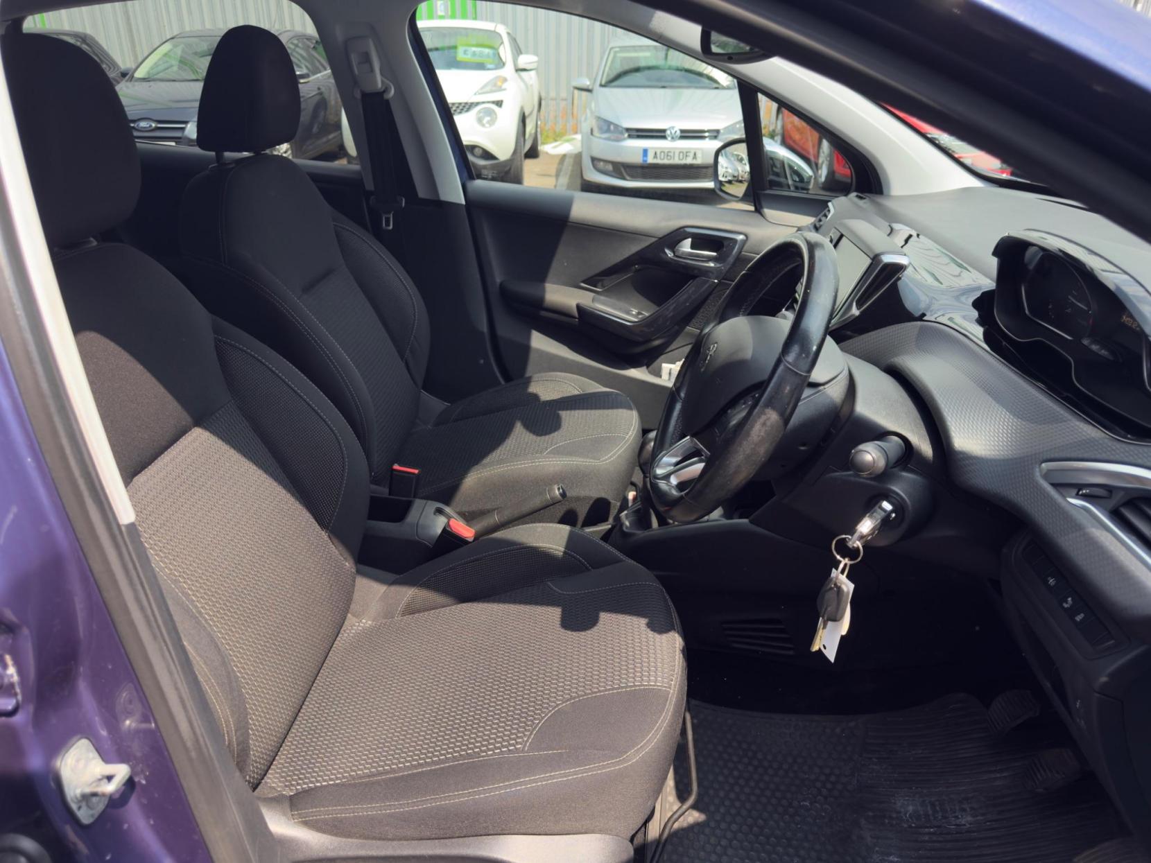 Peugeot 208 1.2 PureTech Allure Euro 6 (s/s) 5dr