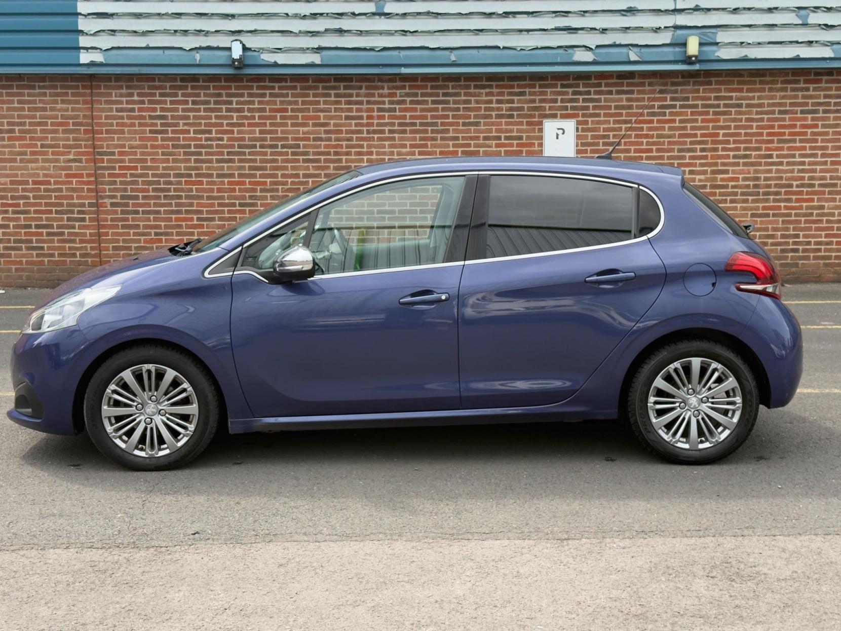 Peugeot 208 1.2 PureTech Allure Euro 6 (s/s) 5dr