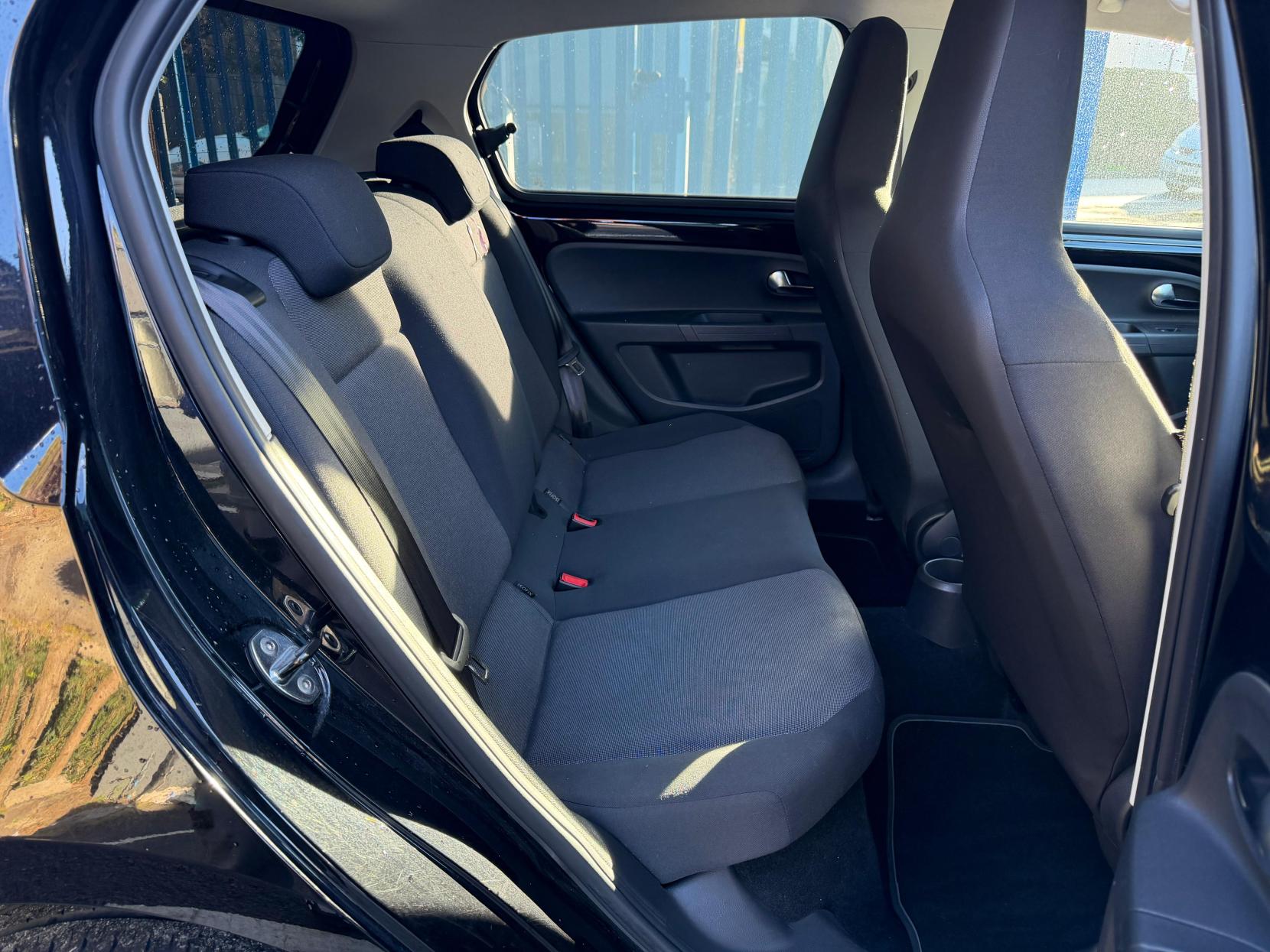 Volkswagen up! 1.0 High up! Hatchback 5dr Petrol ASG Euro 6 (75 ps)