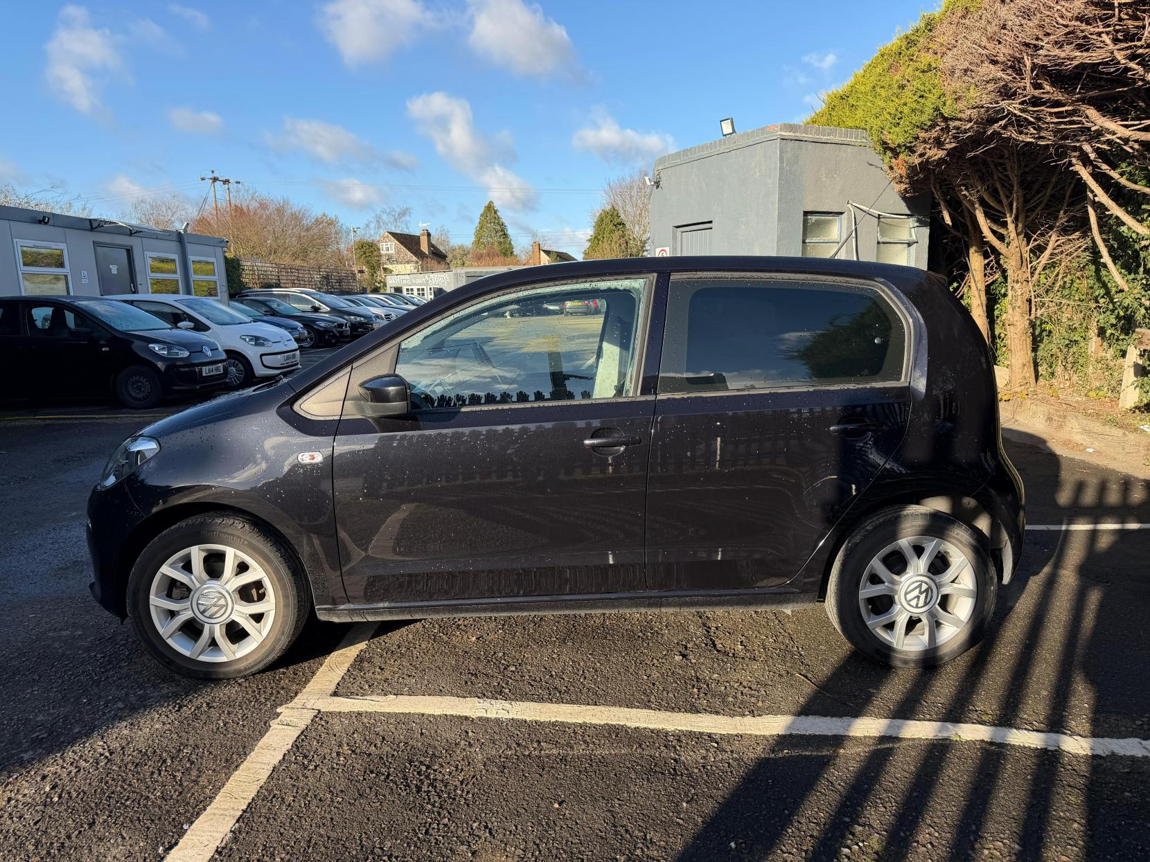 Volkswagen up! 1.0 High up! Hatchback 5dr Petrol ASG Euro 6 (75 ps)