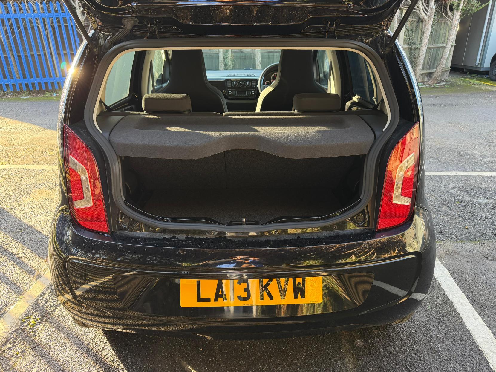 Volkswagen up! 1.0 High up! Hatchback 5dr Petrol ASG Euro 6 (75 ps)