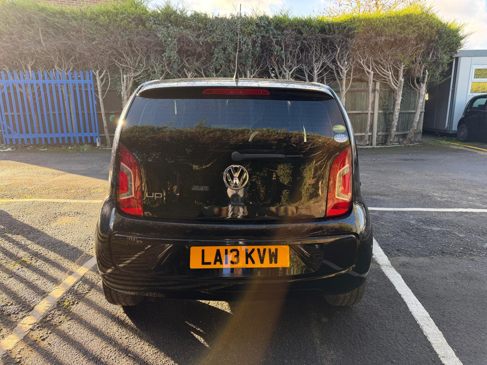 Volkswagen up! 1.0 High up! Hatchback 5dr Petrol ASG Euro 6 (75 ps)