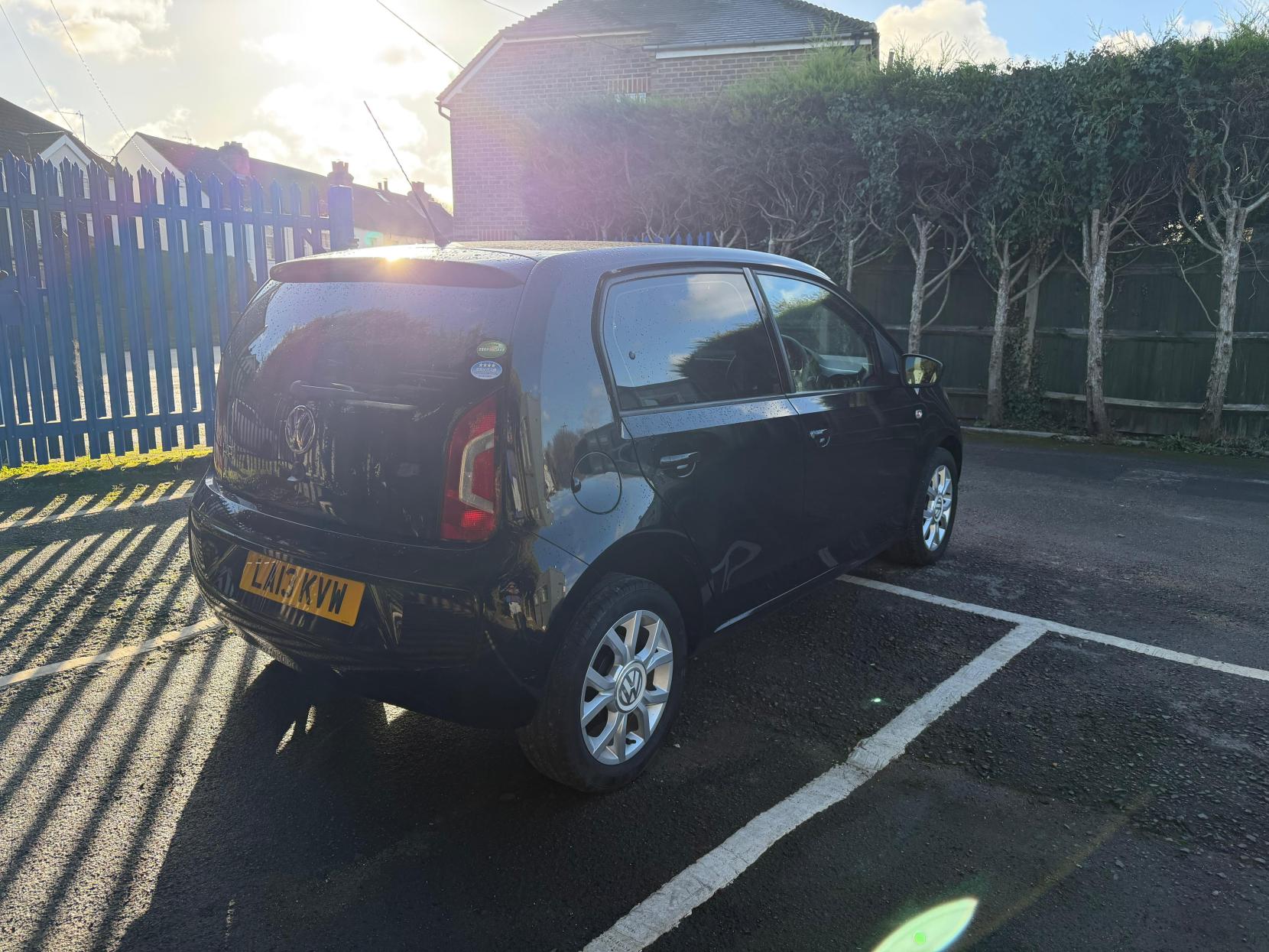 Volkswagen up! 1.0 High up! Hatchback 5dr Petrol ASG Euro 6 (75 ps)